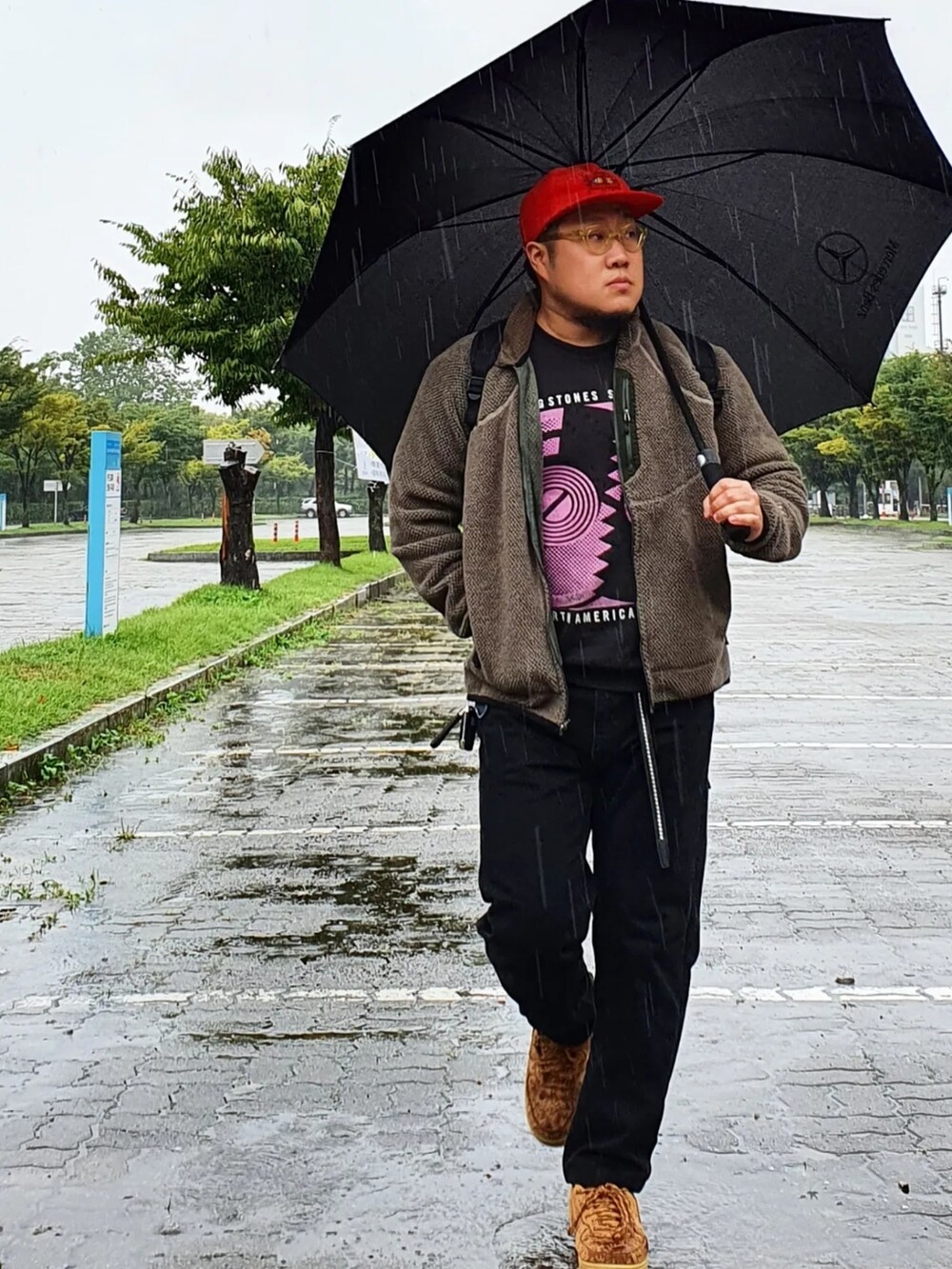 「patagonia、パタゴニア、patagoniaMars」｜「Ocean Pacificのアイテム（キャップ、レッド系）」を使った、Herringさん（メンズ・178cm）の秋コーディネートの2枚目の写真