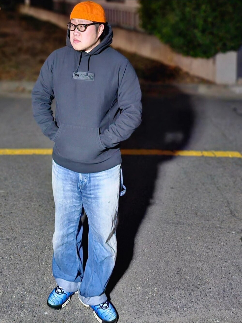 「patagoniaMars、patagonia、supreme、ファッションを楽しもう」｜「MINEDENIMのアイテム（デニムパンツ、その他）」を使った、Herringさん（メンズ・178cm）の秋コーディネートの3枚目の写真