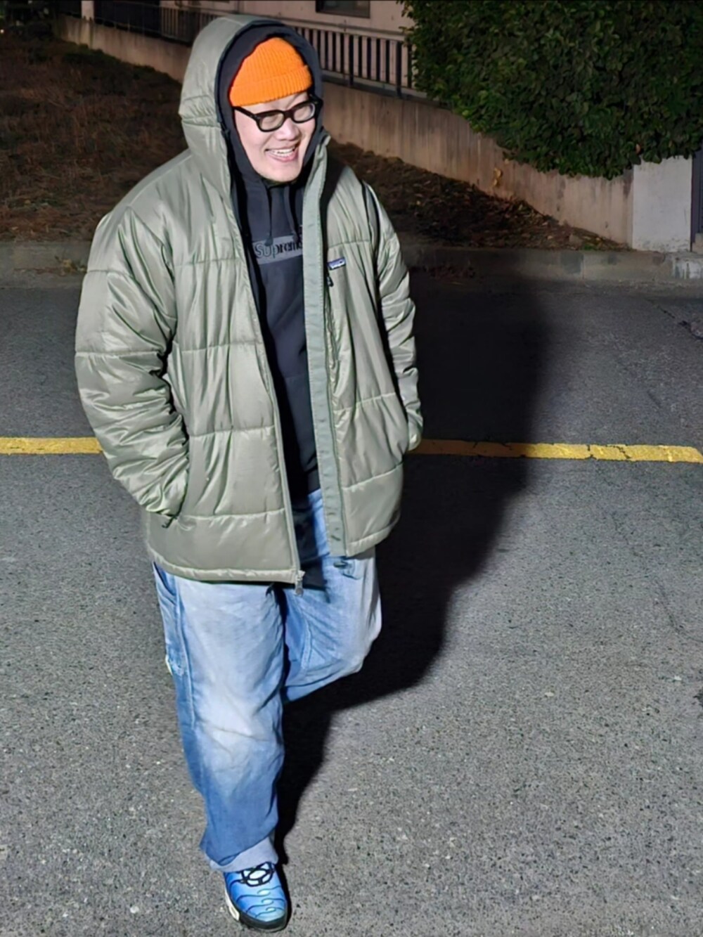 「patagoniaMars、patagonia、supreme、ファッションを楽しもう」｜「MINEDENIMのアイテム（デニムパンツ、その他）」を使った、Herringさん（メンズ・178cm）の秋コーディネートの4枚目の写真