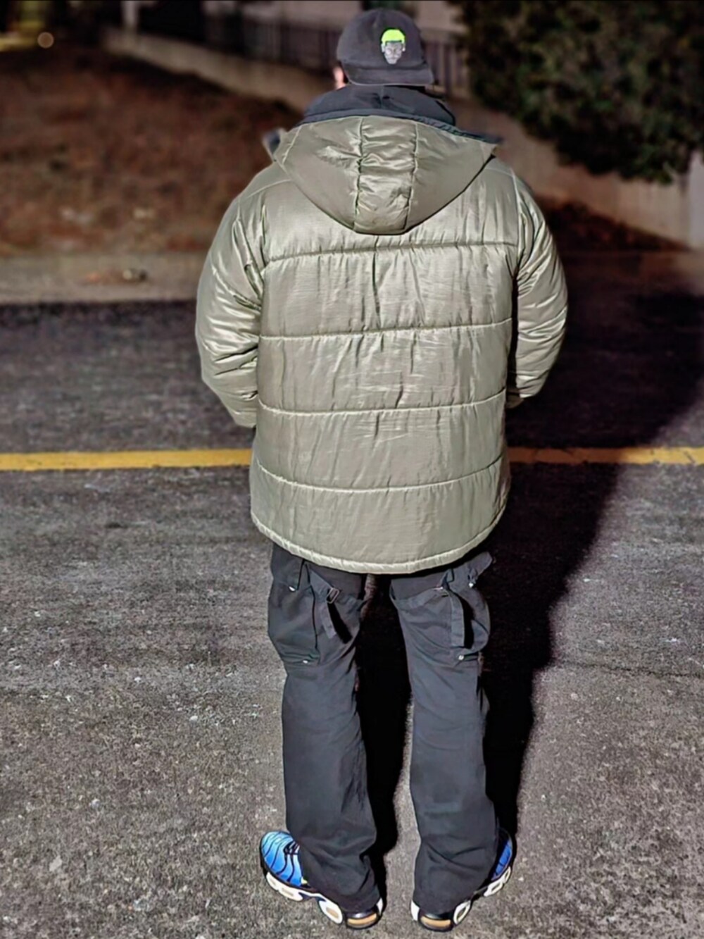 「新星WEARISTAにエントリー、patagoniaMars、patagonia、FUCT、vujade」｜「fuctのアイテム（パーカー、ブラック系）」を使った、Herringさん（メンズ・178cm）の冬コーディネートの2枚目の写真