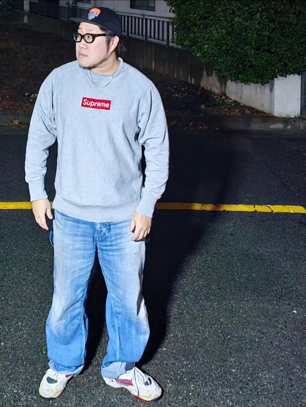 「patagonia、nike、supreme、cat」｜「patagoniaのアイテム（ジャケット/アウター、ブルー系）」を使った、Herringさん（メンズ・178cm）の秋コーディネートの4枚目の写真