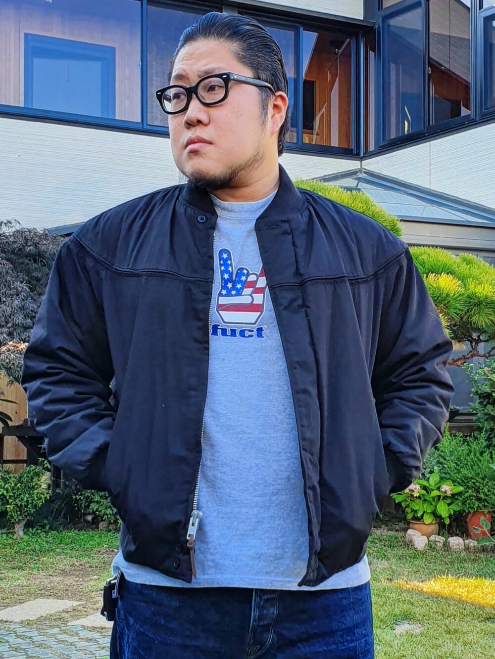 「derby jacket、FUCT、atlast&co、VANS、EFFECTOR」｜「EFFECTORのアイテム（メガネ、ブラック系）」を使った、Herringさん（メンズ・178cm）の秋コーディネートの5枚目の写真
