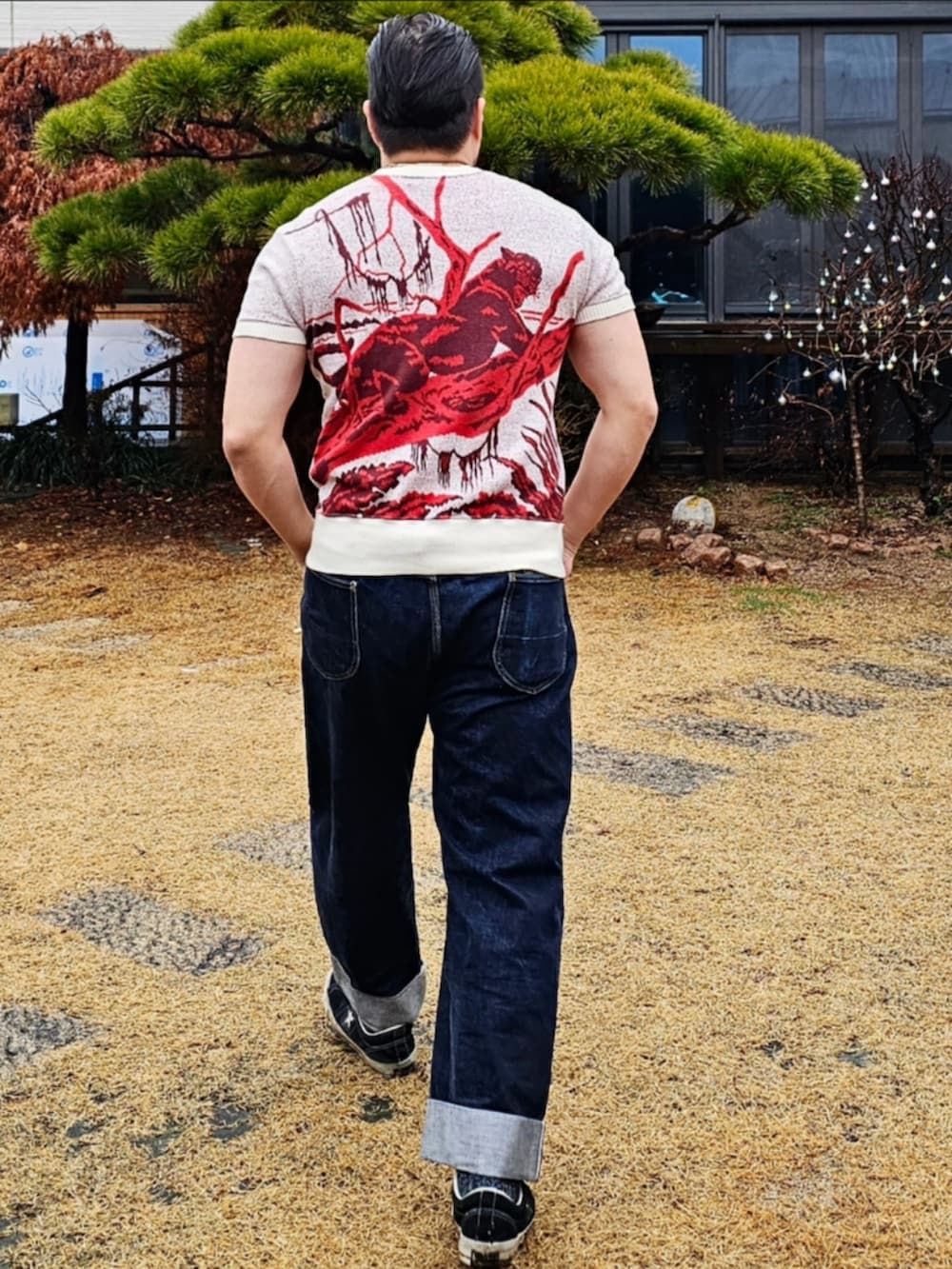 「TENDERLOIN、At last&co」｜「At Last&Coのアイテム（ニット/セーター、グレー系）」を使った、Herringさん（メンズ・178cm）の冬コーディネートの4枚目の写真