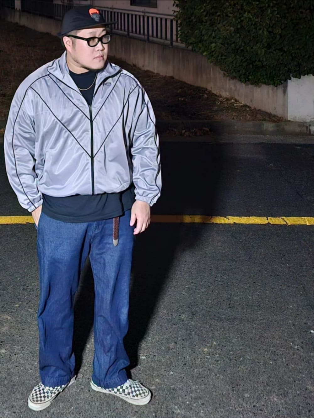 「WILLY CHAVARRIA、NIKE、pushead、vintage vans、VANS、GANG、korea」｜「WILLY CHAVARRIAのアイテム（ジャージ、シルバー系）」を使った、Herringさん（メンズ・178cm）の冬コーディネートの4枚目の写真