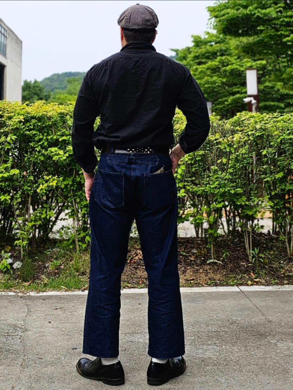 「At last&co、butcherproducts、timewornclothing」｜「At Last&Coのアイテム（ジャケット/アウター、その他）」を使った、Herringさん（メンズ・178cm）の春コーディネートの2枚目の写真