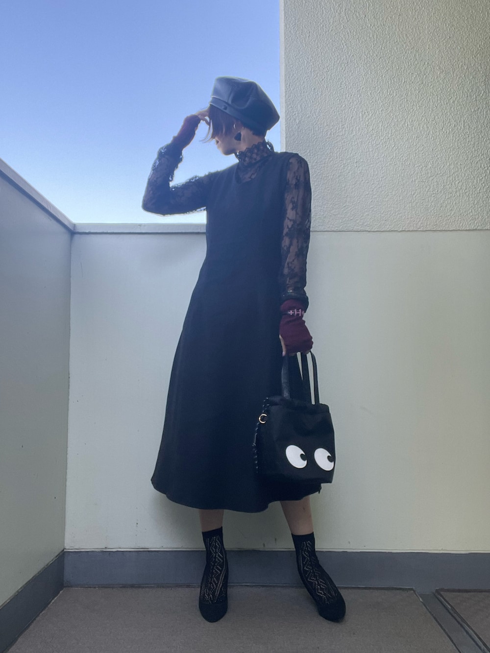 「ハロウィン、ハロウィンコーデ、ブラック、ワントーンコーデ、秋服、着回しコーデ、ベレー帽、チュール、しまむら、shein、黒、靴下、プチプラ、プチプラコーデ、ワンピーススタイル」|「SHEINのアイテム(ワンピース、ブラック系)」を使った、tink0804さん(レディース・157cm)の秋コーディネートの2枚目の写真