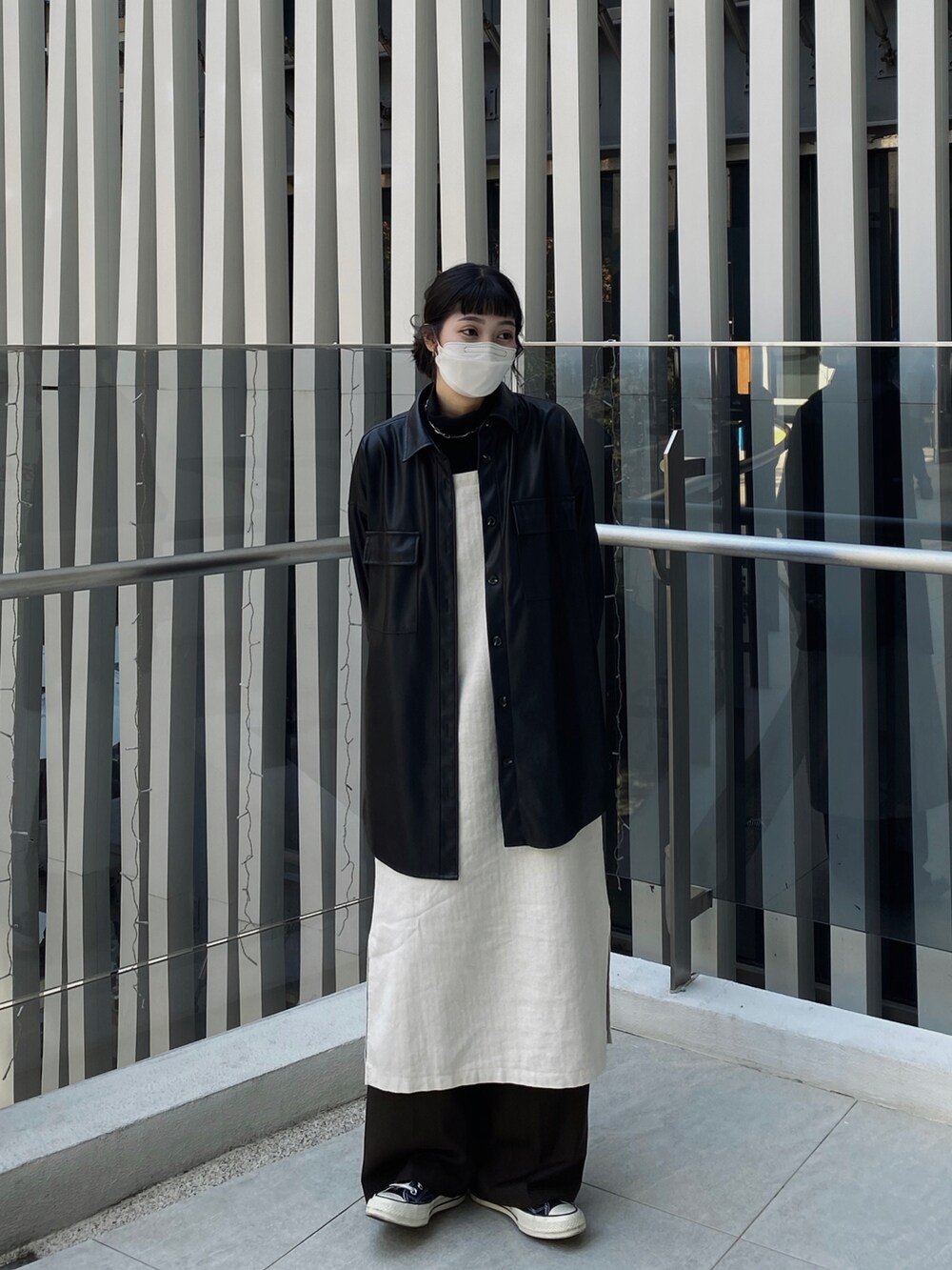 「goopiのアイテム（ジャケット/アウター、ブラック系）」を使った、serserenaxxさん（レディース・166cm）の冬コーディネートの3枚目の写真