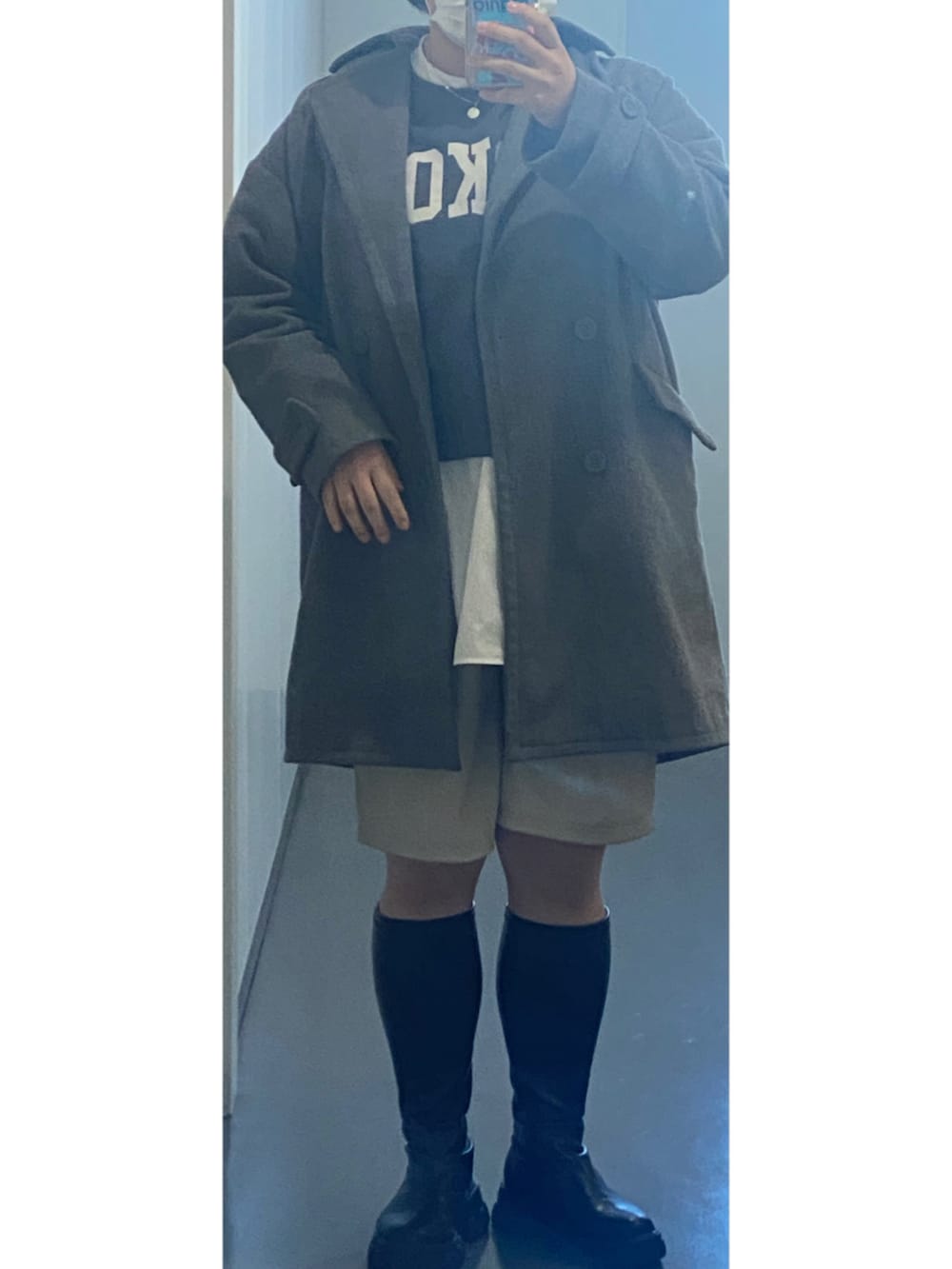 「しまむらのアイテム（スウェット、パープル系）」を使った、naomiさん（レディース・158cm）の冬コーディネートの2枚目の写真