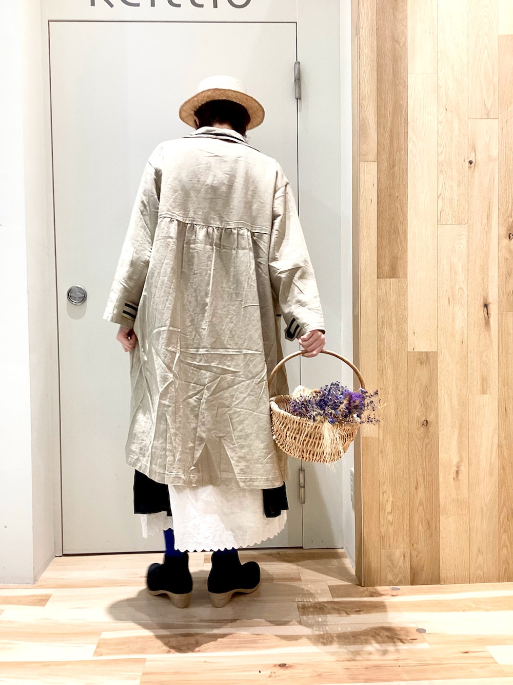 「サマンサ モスモス(Samansa Mos2)、SM2、SM2 keittio イオンモールとなみ、kazumiコラボ、大人可愛い、春アウター」｜「Samansa Mos2のアイテム（ジャケット/アウター、ベージュ系）」を使った、keittioとなみさん（レディース・167cm）の冬コーディネートの3枚目の写真