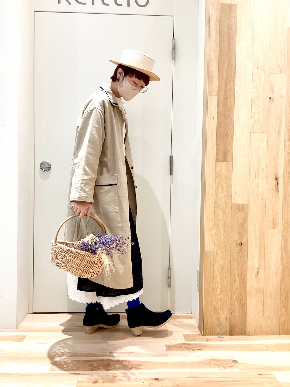 「サマンサ モスモス(Samansa Mos2)、SM2、SM2 keittio イオンモールとなみ、kazumiコラボ、大人可愛い、春アウター」｜「Samansa Mos2のアイテム（ジャケット/アウター、ベージュ系）」を使った、keittioとなみさん（レディース・167cm）の冬コーディネートの2枚目の写真