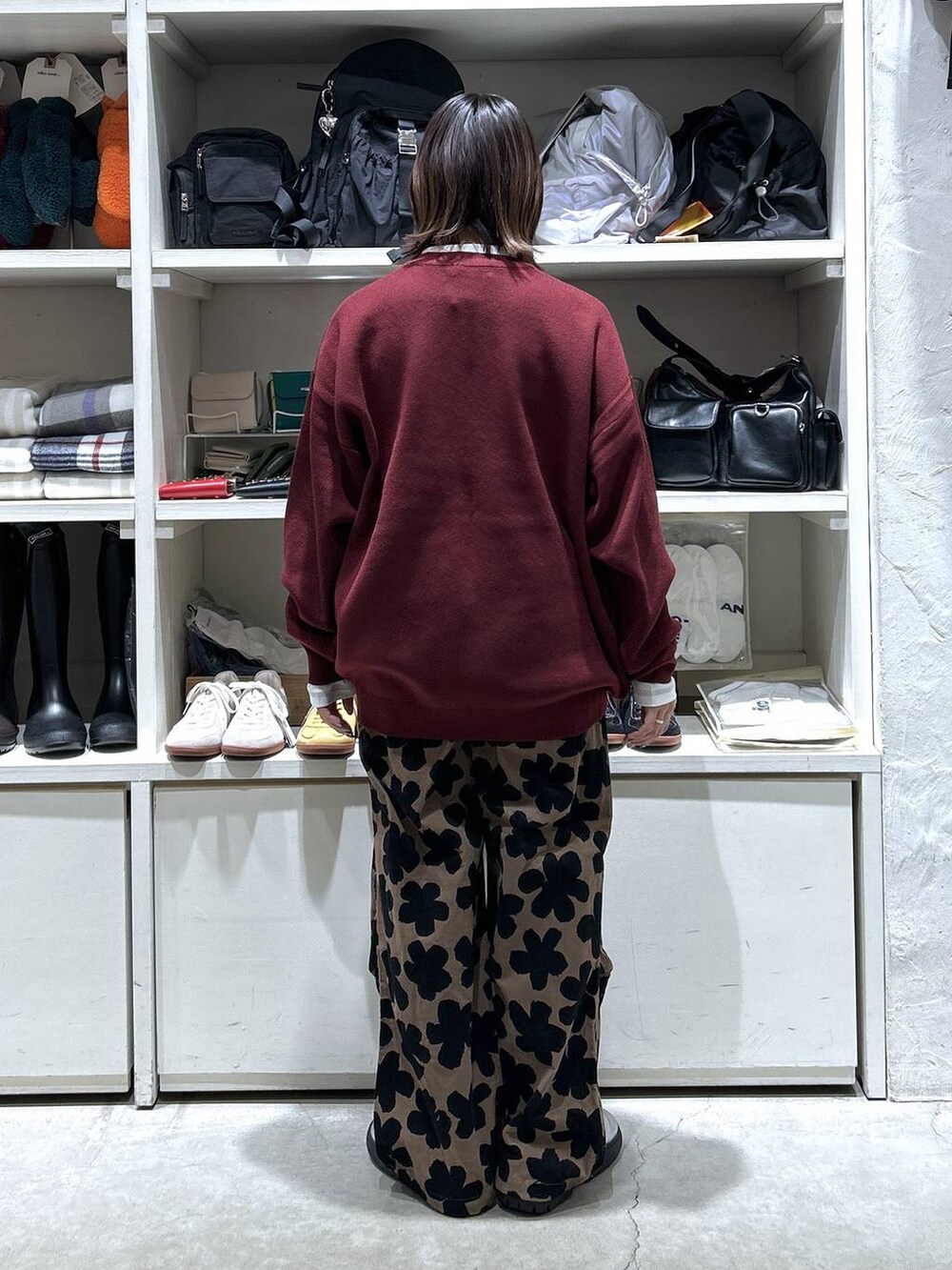 「冬コーデ、ベーシック/シンプル、カジュアルコーデ、低身長、カジュアル、体型カバー、休日コーデ、デート/ロマンティック、楽ちんコーデ、女子会、ゆったり、niko and ...、ブルゾン、ニット、ウエストゴム」|「niko and...のアライド配色ジャケット(その他アウター、ベージュ系)」を使った、h0peeekoさん(レディース・152cm)の冬コーディネートの6枚目の写真