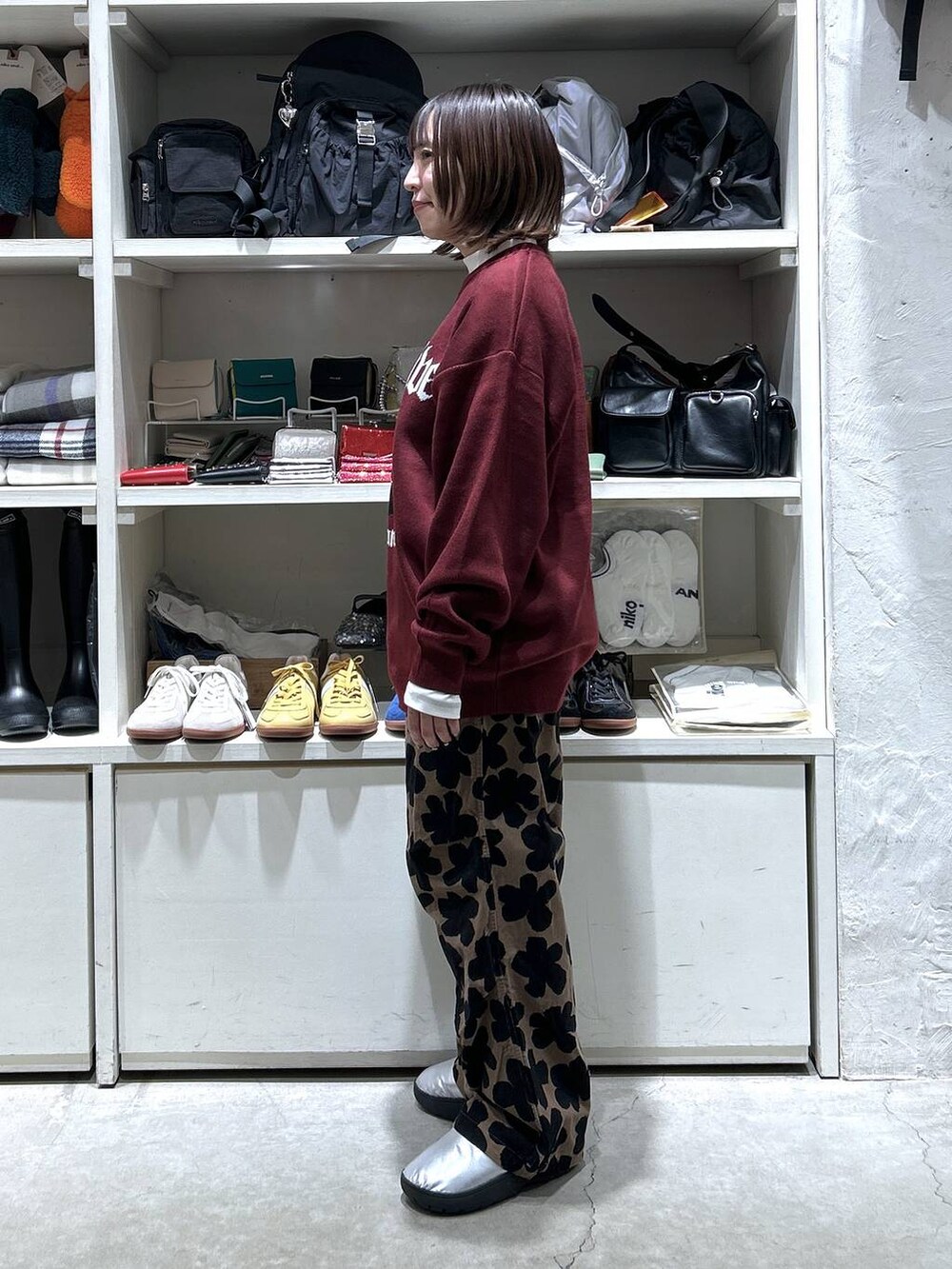 「冬コーデ、ベーシック/シンプル、カジュアルコーデ、低身長、カジュアル、体型カバー、休日コーデ、デート/ロマンティック、楽ちんコーデ、女子会、ゆったり、niko and ...、ブルゾン、ニット、ウエストゴム」|「niko and...のアライド配色ジャケット(その他アウター、ベージュ系)」を使った、h0peeekoさん(レディース・152cm)の冬コーディネートの5枚目の写真
