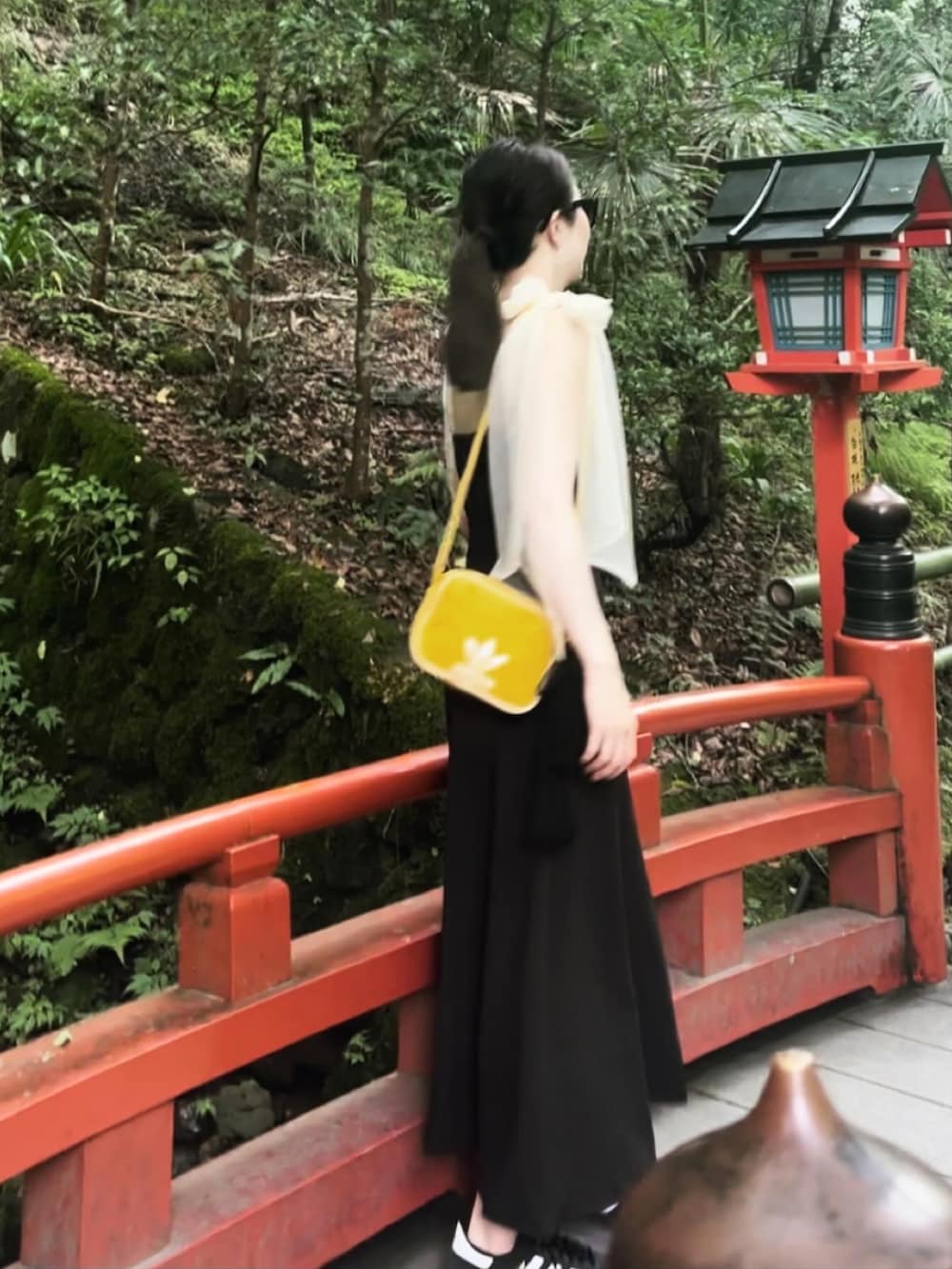 「スポーツミックス、休日スタイル、きれいめカジュアル、夏コーデ、お出かけコーデ、オトナ女子、大人カジュアル、きれいめコーデ、ワンピース、大人ガーリー、チュールリボン、instagram、プチプラ」｜「Louereのアイテム（ワンピース、ブラック系）」を使った、RaBBiさん（レディース・162cm）の夏コーディネートの2枚目の写真