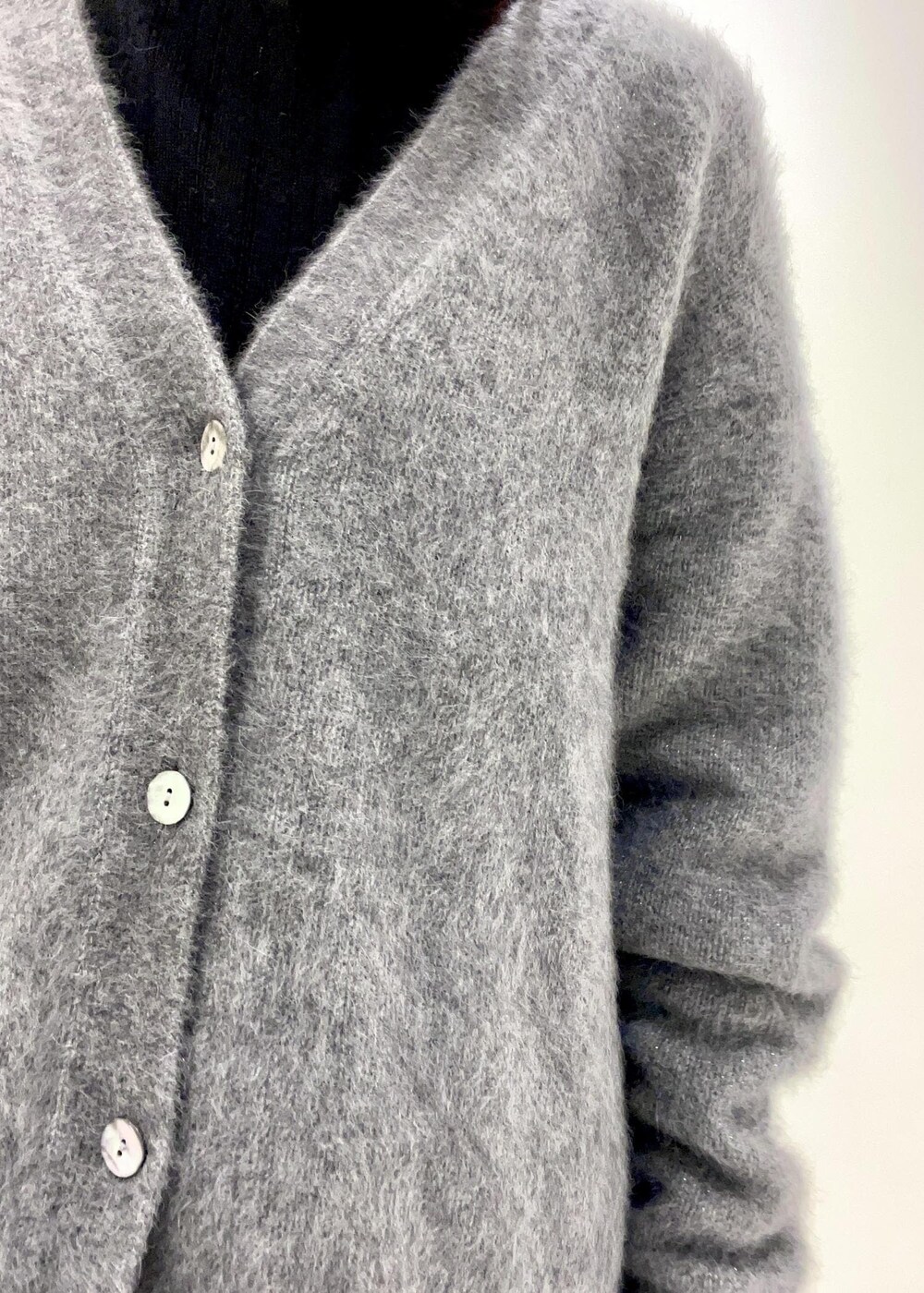 「ROPÉ、ウェーブ、ブルべ夏、混合、高身長、トップス、ニット/セーター、カーディガン、スカート、バッグ、ショルダーバッグ、シューズ、ブーツ、GGA34030、GGC34150」｜「E'PORの【24AW】EPOR Y BAG Nano（ナノ）【マルチWAY】（ショルダーバッグ、レッド系）」を使った、kanaさん（レディース・165cm）の秋コーディネートの7枚目の写真