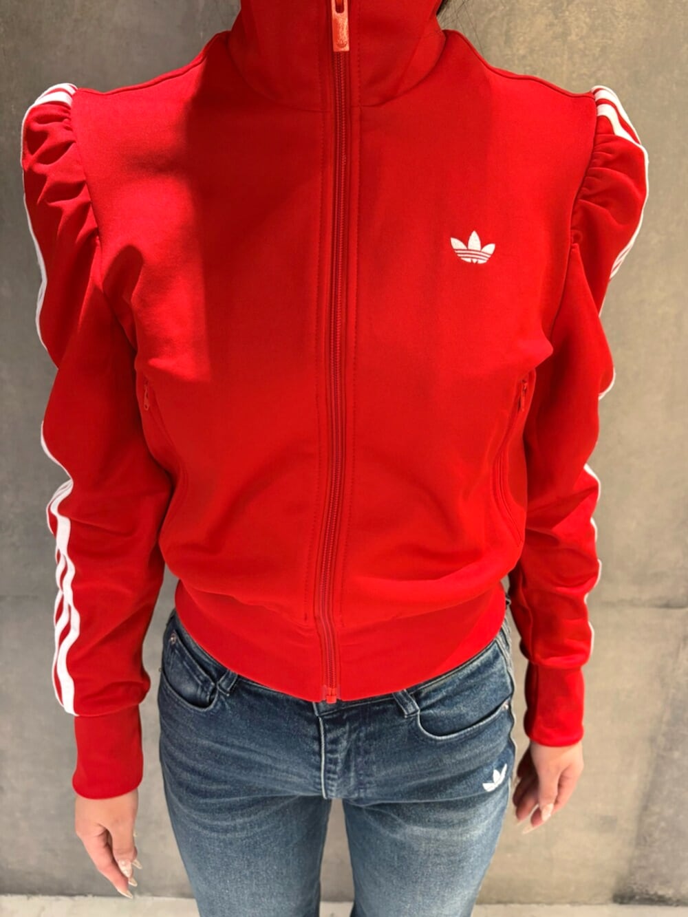 adidas Originalsエレベーテッド スリーブFBトラックトップ / ジャージ