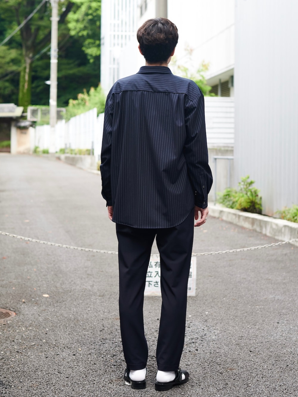 その他のシャツ/ブラウスを着用したメンズの夏コーディネートの3枚目の写真