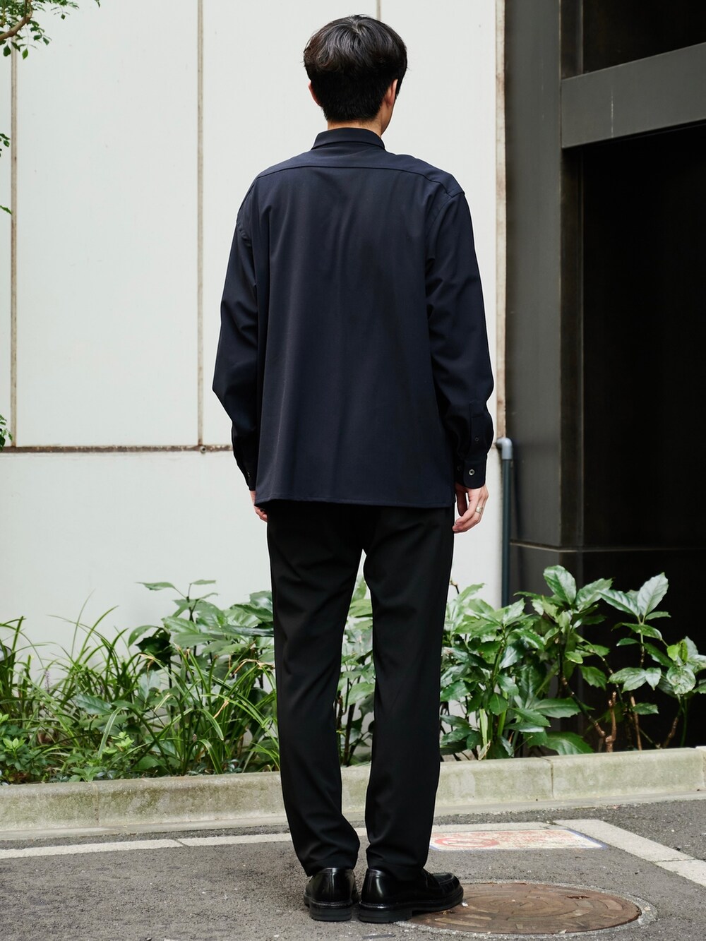 その他のシャツ/ブラウスを着用したメンズの秋コーディネートの4枚目の写真