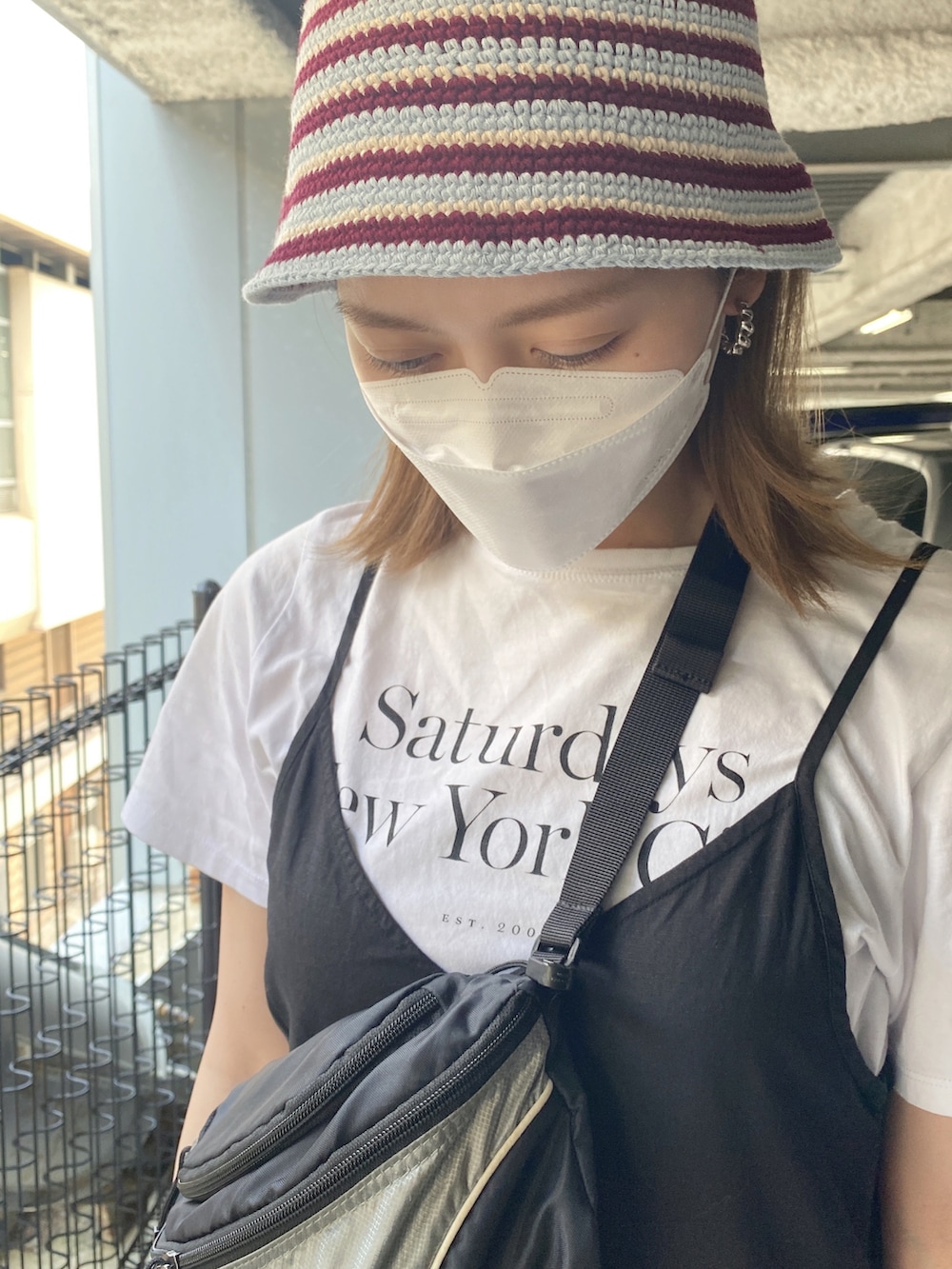 「夏コーデ、休日コーデ、今日のコーデ、オールインワン、KBF、UNIQLO、エアマックスココ、supreme」｜「UNIQLOのアイテム（オールインワン・サロペット、ブラック系）」を使った、MGR310さん（レディース・165cm）の夏コーディネートの2枚目の写真