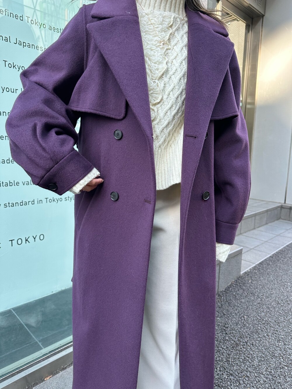 「紫コート、PUBLIC TOKYO、コート」｜「PUBLIC TOKYOのオーバーヨークコート（チェスターコート、レッド系）」を使った、ｎａｎａさん（レディース・152cm）の秋コーディネートの5枚目の写真