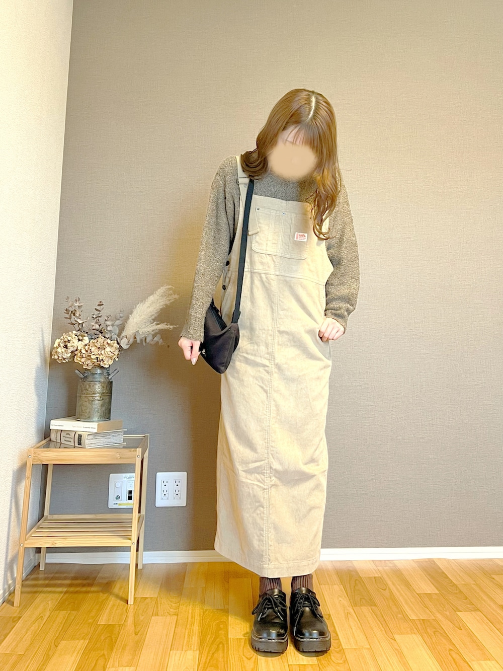 r i e k o.｜Javaのサロペット/オーバーオールを使ったコーディネート