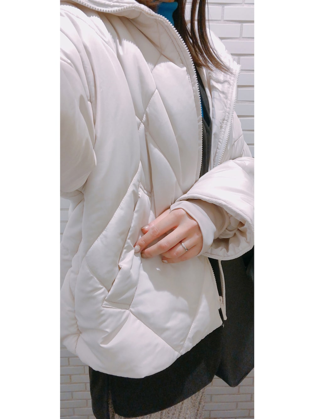 「talbyyumi、LULALA、UNIQLO、ユニクロ、LaxDanTia、terawearemu、しまむら購入品、しまパト、しまむら、プチプラファッション、プチプラコーデ、ブルーニット、青ニット」｜「UNIQLOのアイテム（ニット/セーター、ブルー系）」を使った、さやかさん（レディース・161cm）の冬コーディネートの2枚目の写真