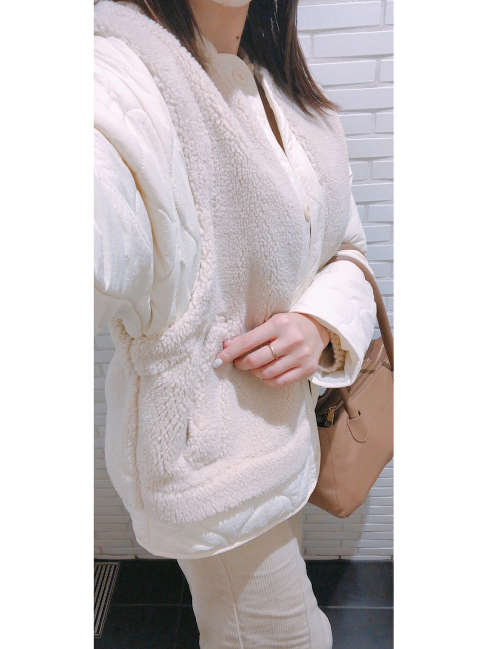 「Amourire、amourirebyyumi、talbyyumi、しまむら購入品、しまパト、しまむら、ZOZOTOWN購入品、淡色女子、淡色コーデ、プチプラファッション、プチプラコーデ」｜「tal. by yumi.のアイテム（パンプス、ホワイト系）」を使った、さやかさん（レディース・161cm）の冬コーディネートの2枚目の写真