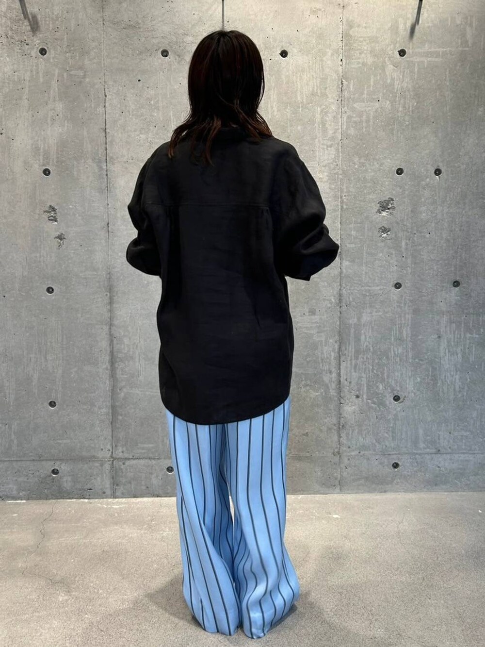 「モード、フェミニン、ベーシック/シンプル、Chaos、シャツ、パンツ、春コーデ」｜「ChaosのChaos(カオス)/バレリベアトップ（その他トップス、ホワイト系）」を使った、chaos_asaさん（レディース・162cm）の春コーディネートの4枚目の写真