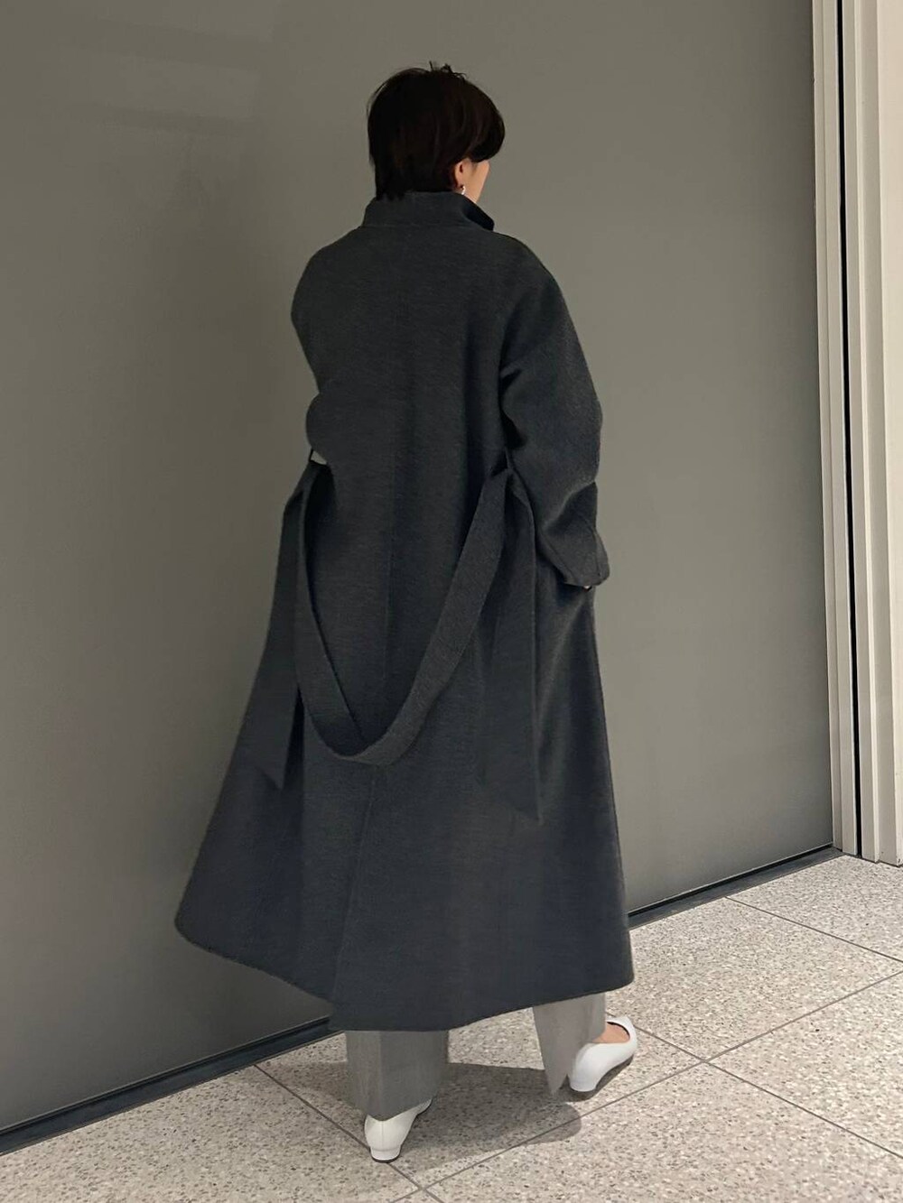 「パンツ、Chaos、ニット、きれいめ、ベーシック/シンプル、体型カバー、ジャケット、アウター、春コーデ、冬コーデ」｜「MANUELAのChaos(カオス)/＜MANUELA＞別注ベルト（ベルト、ブラック系）」を使った、chaos_haseさん（レディース・169cm）の冬コーディネートの8枚目の写真