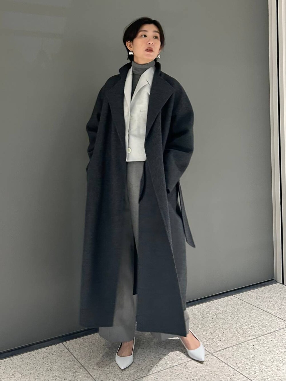 「パンツ、Chaos、ニット、きれいめ、ベーシック/シンプル、体型カバー、ジャケット、アウター、春コーデ、冬コーデ」｜「MANUELAのChaos(カオス)/＜MANUELA＞別注ベルト（ベルト、ブラック系）」を使った、chaos_haseさん（レディース・169cm）の冬コーディネートの5枚目の写真