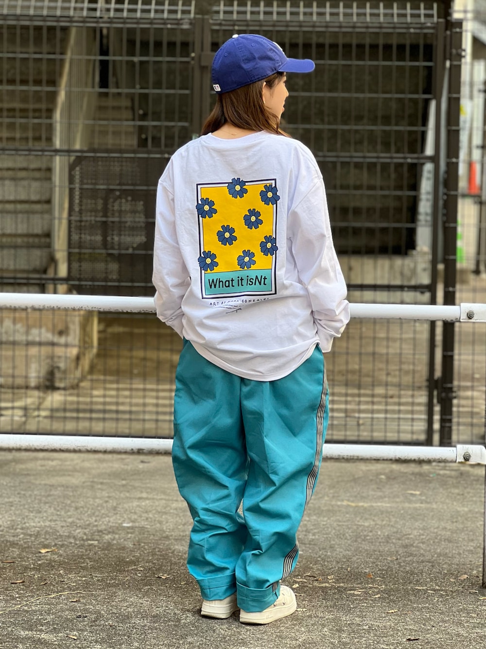 まぁたろ まぁたろ🧸｜（What it isNt）ART BY MARKGONZALESのTシャツ