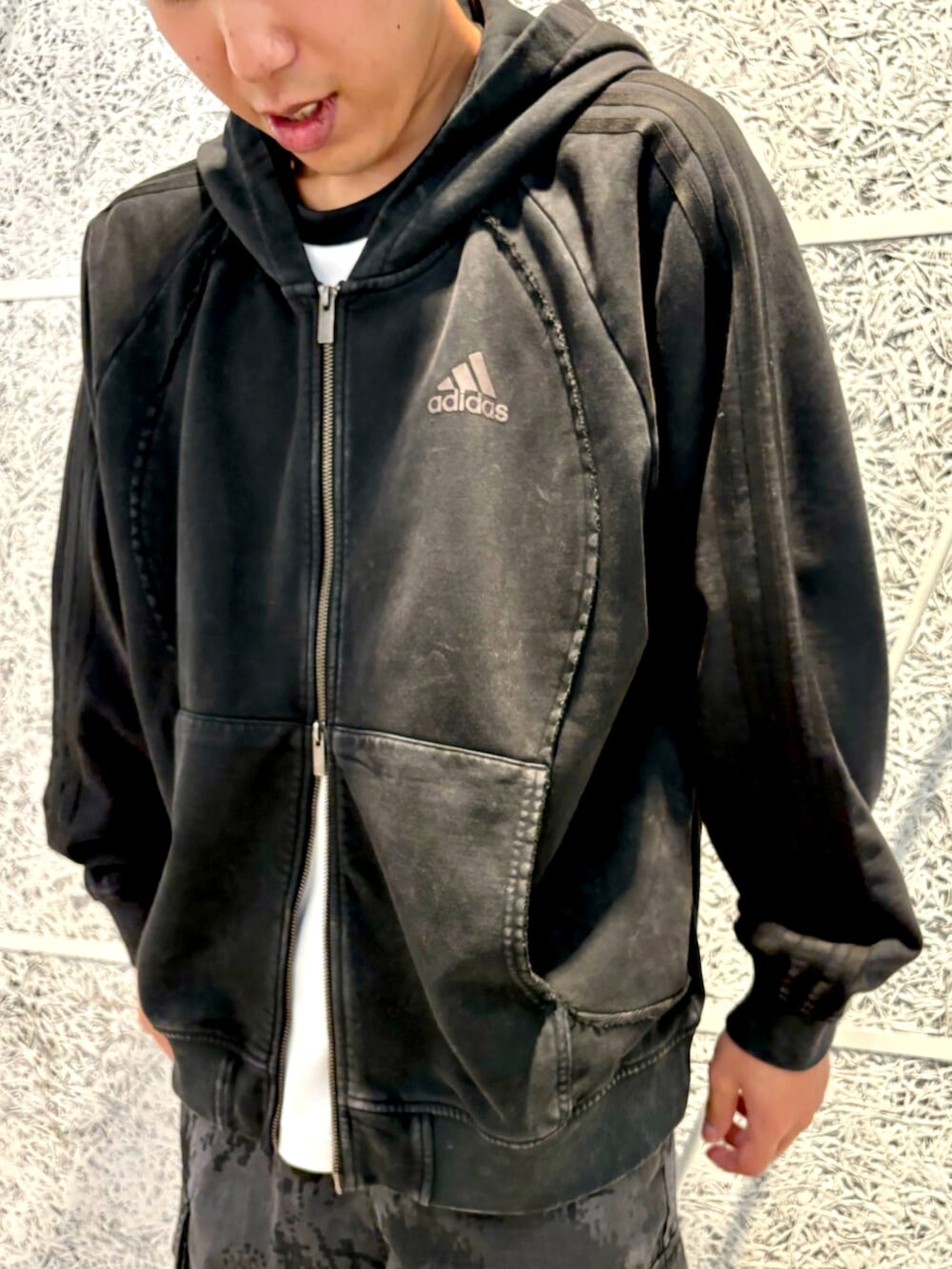 ＜adidas＞ブライトピケフルジップパーカー&パンツ　Lサイズ 0001128269set_r1_01.jpg