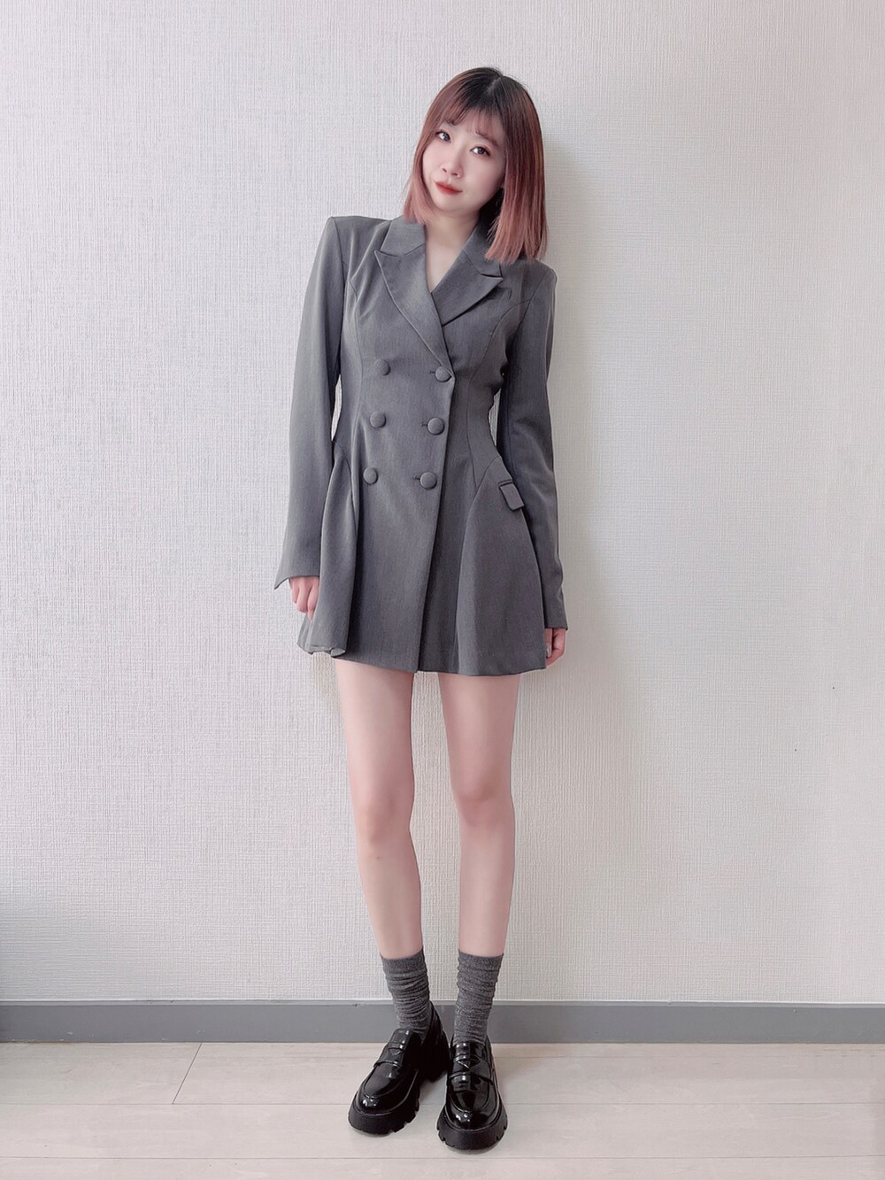 良デザイン　MELT THE LADY デザインワンピース　ジャケット　編み込み 良デザインMELT THE LADY デザインワンピースジャケット編み込み