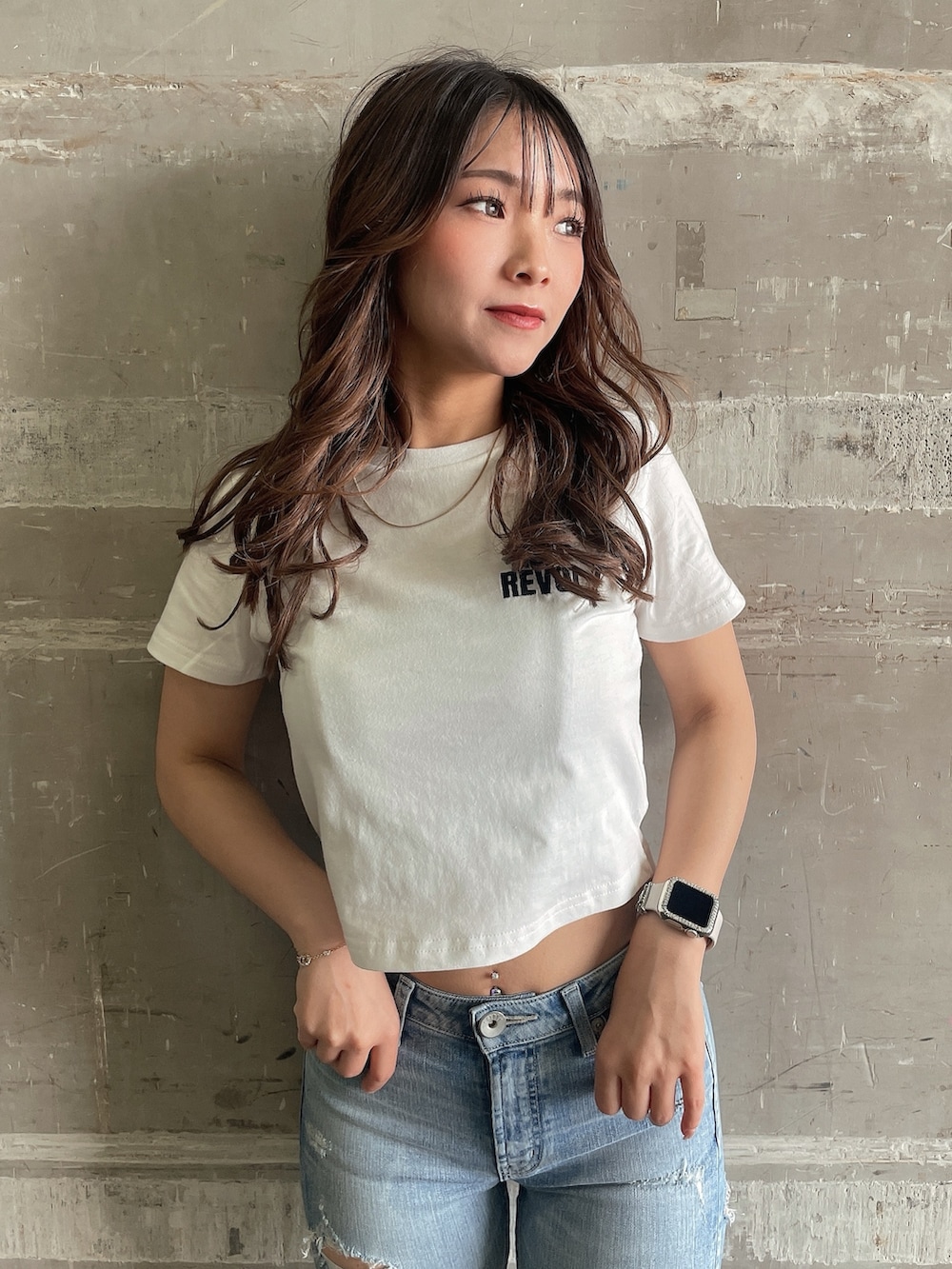 「GYDA、GYDAコーデ、gydaコーデ、gydaデニム、デニムコーデ、カジュアルコーデ、Tシャツコーデ、骨格ウェーブ、イエベ春、155㎝コーデ」｜「GYDAのGOD REVOL GYDALMATIAN ショートTシャツ（Tシャツ/カットソー、ホワイト系）」を使った、arisaさん（レディース・155cm）の夏コーディネートの4枚目の写真