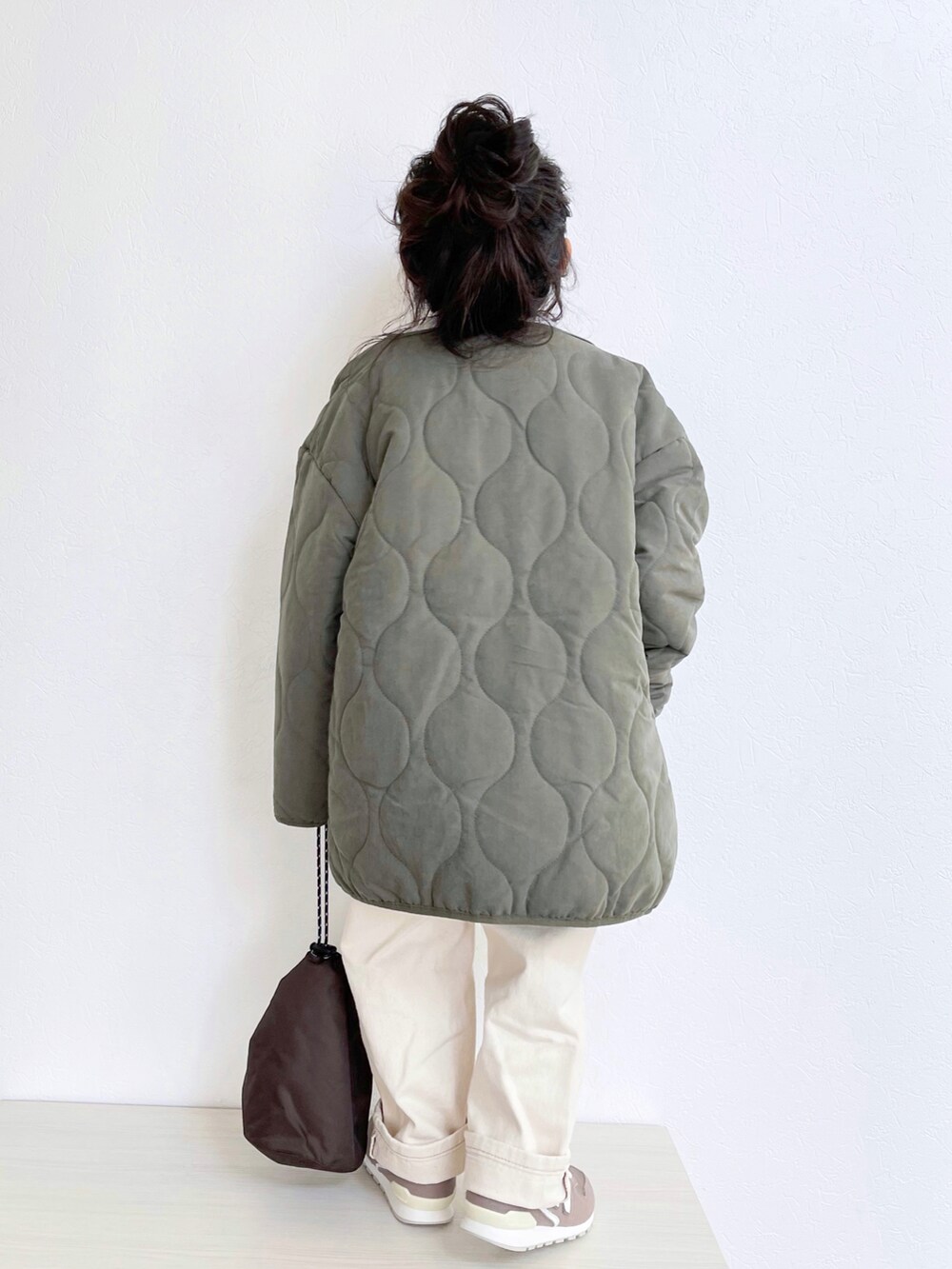 hana*｜THE CASUALのノーカラージャケットを使った