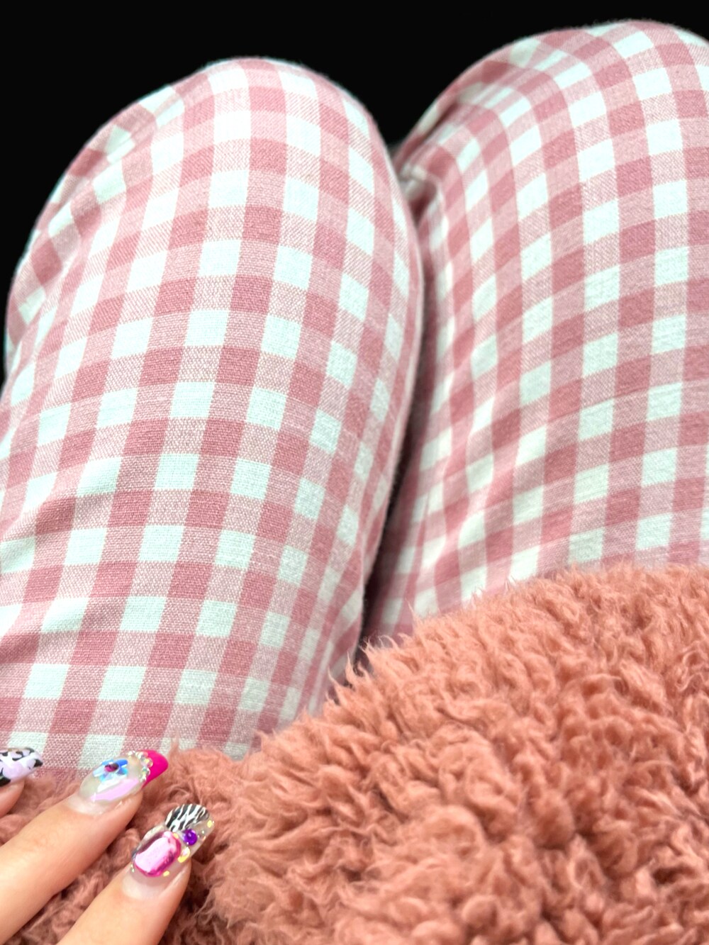 「オトナカジュアル、春カラー、春服、白ピンク、バレンタイン、バレンタインデートスタイル、誕生日、誕生日コーデ、ZARA、shein、ピンク、カラーコーデ、ホワイト、カラーパレット」｜「SHEINのアイテム（トップス、ホワイト系）」を使った、erinko（@_mico.com_）さん（レディース・161cm）の冬コーディネートの3枚目の写真
