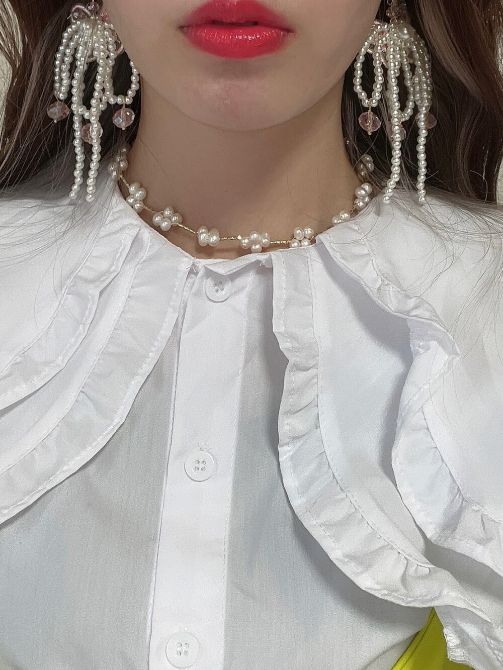 「大人カジュアル、休日スタイル、春カラー、春服、着回しコーデ、スカートスタイル、お出かけコーデ、桜、ZARA、shein、イエロー、イエローコーデ、派手、プチフラコーデ、カラーコーデ」｜「mico（@_mico.com_）のアイテム（ヘアピン、その他）」を使った、erinko（@_mico.com_）さん（レディース・161cm）の春コーディネートの3枚目の写真
