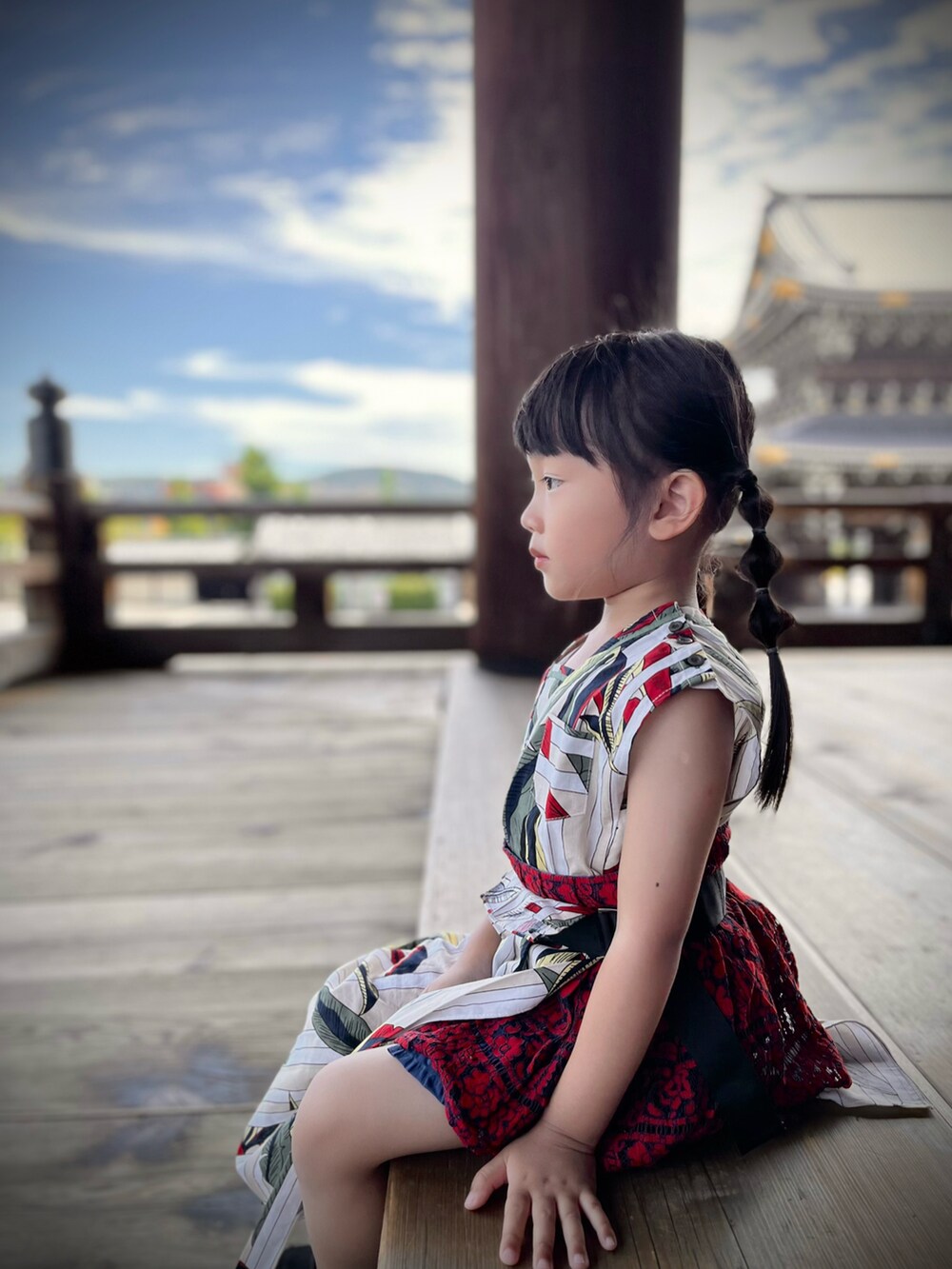 その他のトップス、その他のスカートを着用したレディースの夏コーディネートの2枚目の写真