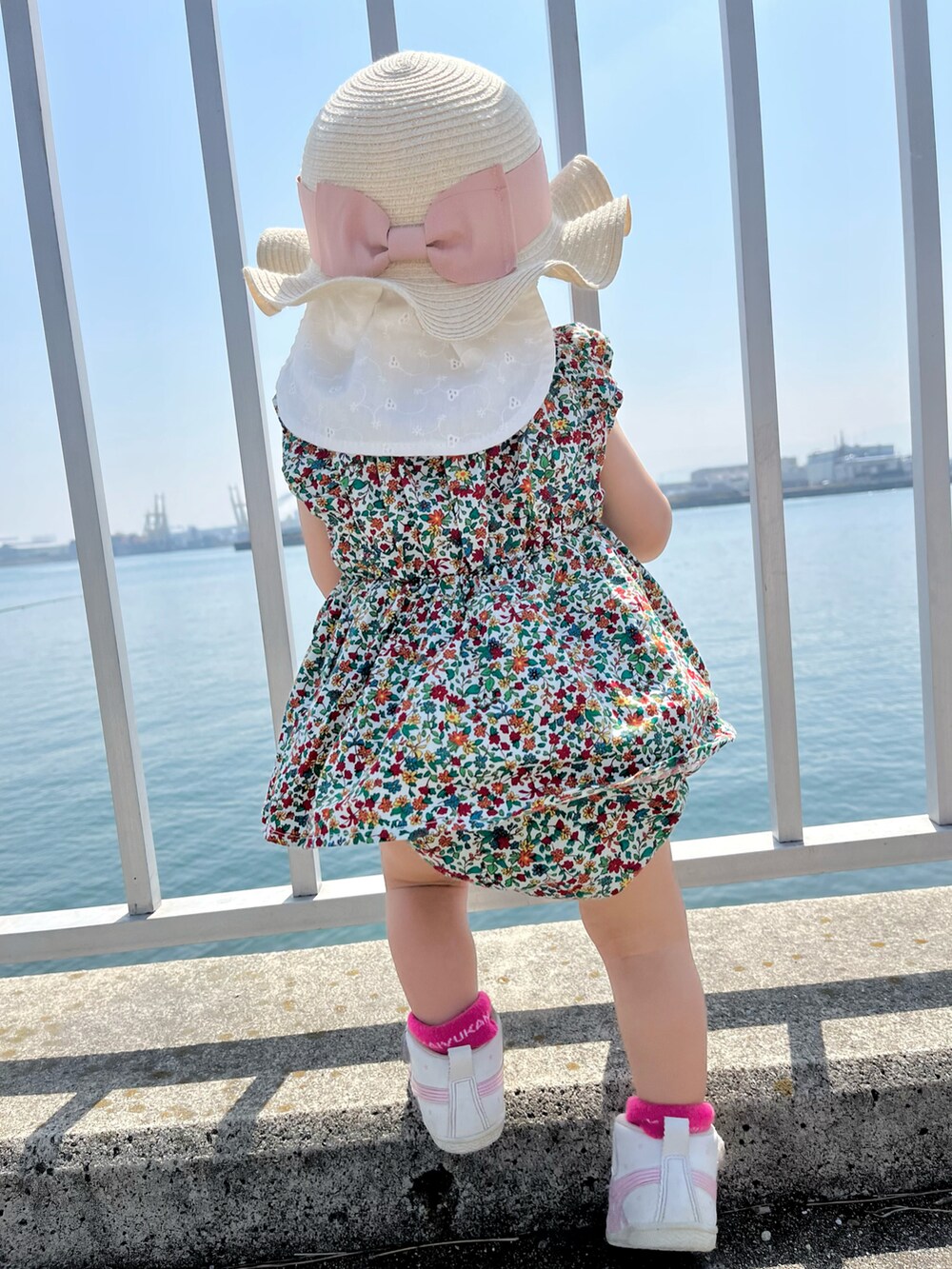 「キッズコーデ、むすめ服、むすめコーデ、おんなのこ、1歳、1歳4ヶ月、ベビー、カジュアルコーデ、キッズファッション」｜「西松屋のアイテム（トップス、グリーン系）」を使った、glicoさん（キッズ・80cm）の春コーディネートの2枚目の写真