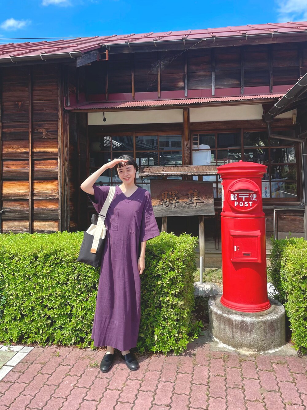 「オトナカジュアル、秋のコーデ、休日スタイル、ラクチンコーデ、リラックススタイル、ロングワンピース、ママコーデ、秋色、ワンピース、シンプル、ナチュラル」｜「BIWACOTTONのアイテム（ワンピース/ドレス、パープル系）」を使った、Kanocoさん（レディース・170cm）の夏コーディネートの2枚目の写真