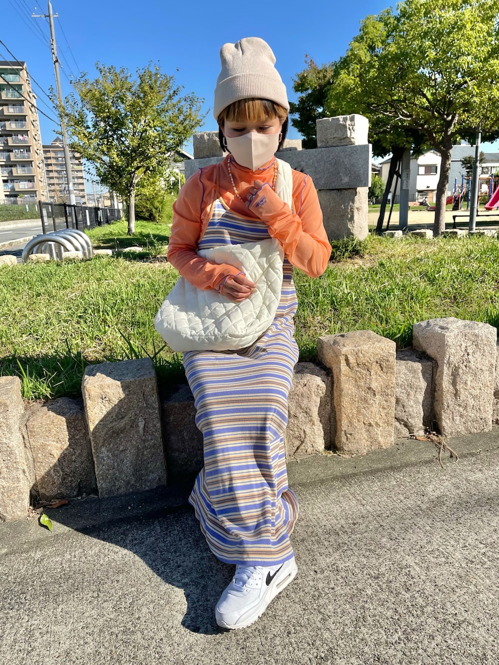 「秋服、秋コーデ、ciaopanic、シアートップス、ワンピース、ボーダー、キルティング、キルティングバッグ、shein、ニット帽、オレンジ、カラーコーデ、カジュアル、カジュアルコーデ、ハロウィン」|「HELLO.SANFRANCISCOの【HELLO.SANFRANCISCO/ハローサンフランシスコ】ロンtee付きボーダーキャミワンピース(ワンピース、オレンジ系)」を使った、きな☆ki_naさん(骨格ストレート・レディース・153cm)の秋コーディネートの2枚目の写真