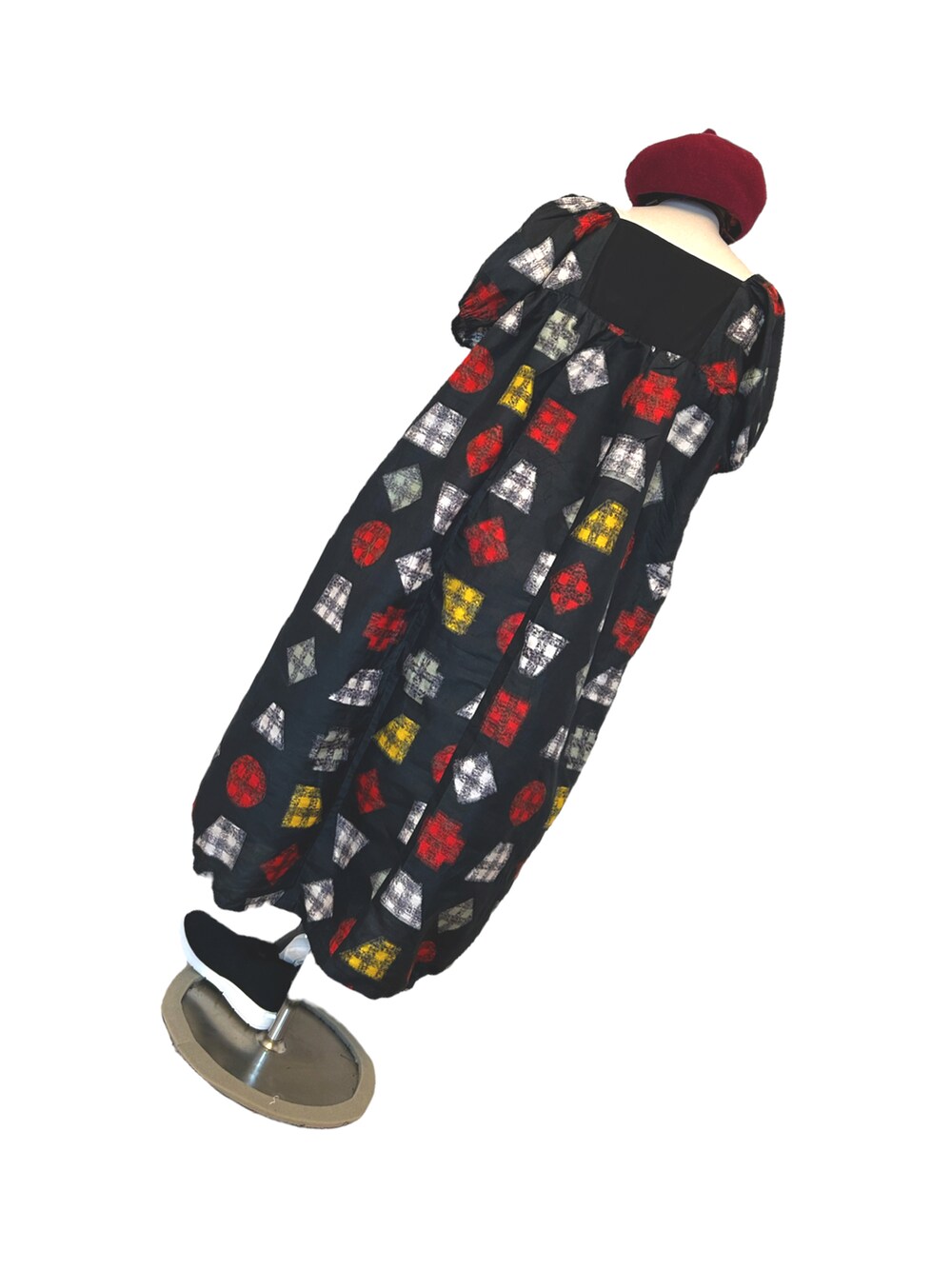 その他のワンピース、その他のボディバッグ/ウエストポーチを着用したレディースの夏コーディネートの3枚目の写真