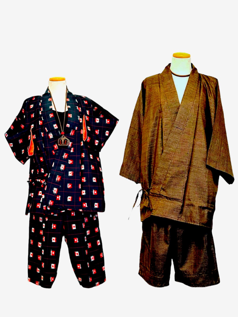 ブラウン系のその他アウター、その他のその他アウターを着用したレディースの夏コーディネートの2枚目の写真