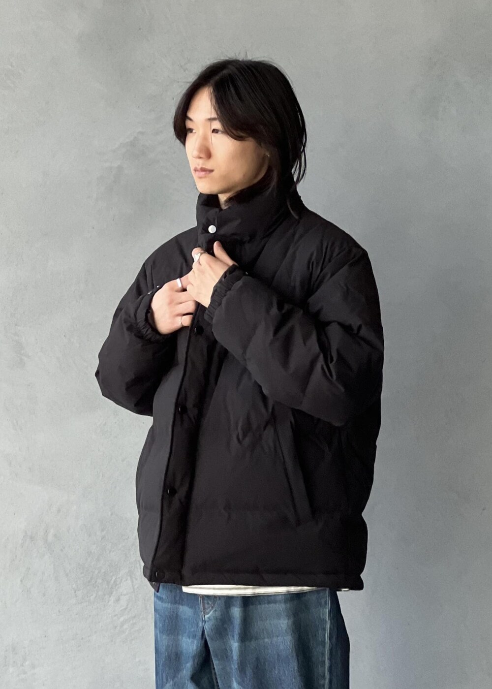 「初冬コーデ、冬コーデ」｜「ADAM ET ROPE'の【ACT_02 Ginz】CLASSIC DOWN JACKET / UNISEX / 650 FILL POWER（ダウンジャケット/コート、ブラック系）」を使った、kodai kanomataさん（メンズ・172cm）の冬コーディネートの3枚目の写真