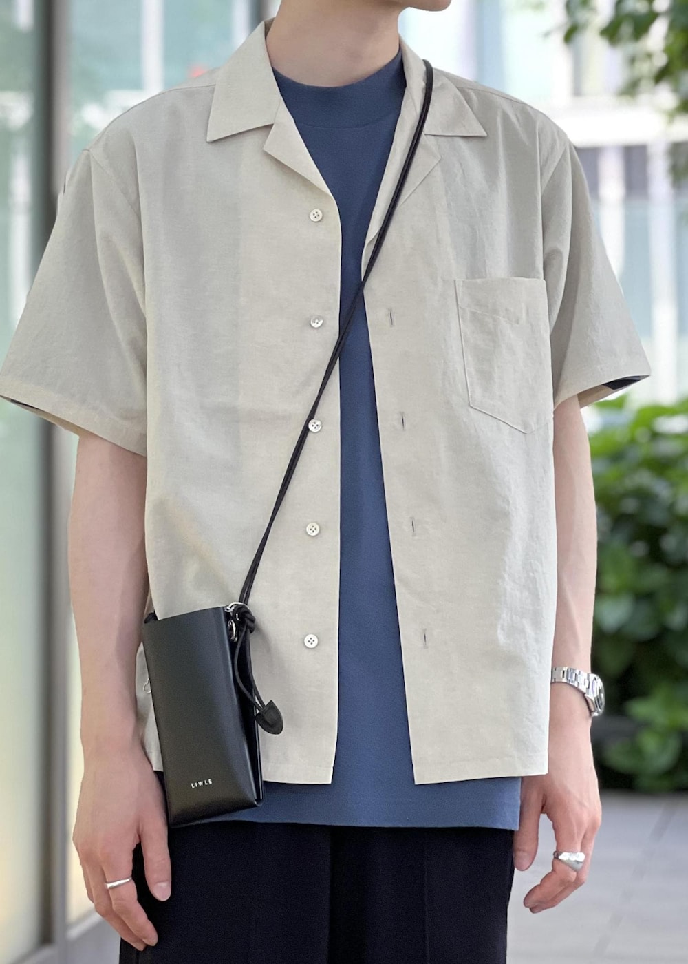 「RIRANCHA、ADAM ET ROPÉ、HOMME、夏、夏コーデ、夏ファッション、アースカラー」｜「ADAM ET ROPE'の2点セット【RIRANCHA / リランチェ】セットアップ / オープンカラーシャツ&イージーパンツ / イージーケア / ユニセックス（セットアップ、ホワイト系）」を使った、kodai kanomataさん（メンズ・172cm）の春コーディネートの2枚目の写真