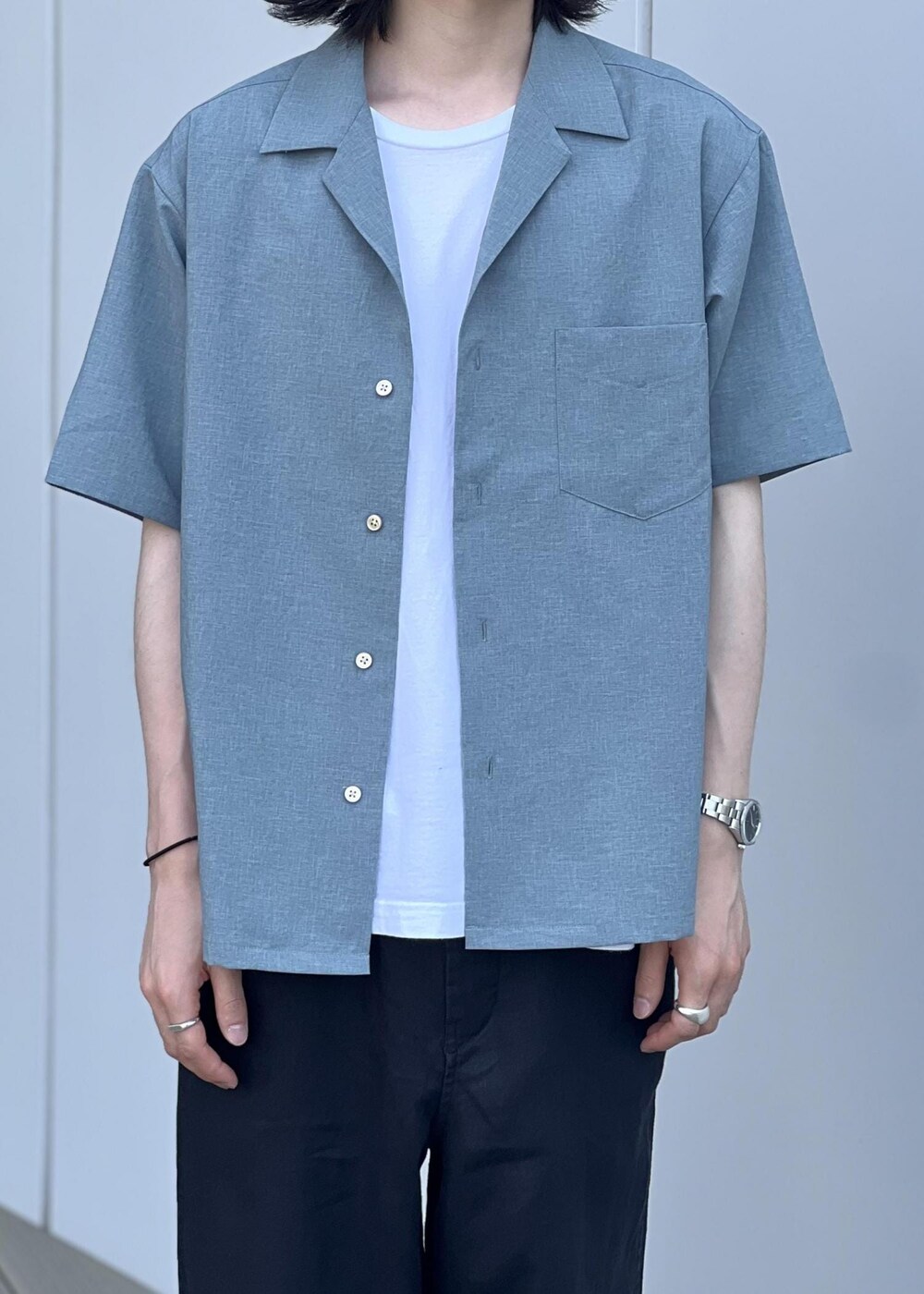 「RIRANCHA、ADAM ET ROPÉ、HOMME、夏、夏コーデ、夏ファッション、接触冷感、吸水速乾、機能素材、洗える、ウォッシャブル」｜「ADAM ET ROPE'の2点セット【RIRANCHA / リランチェ】セットアップ / オープンカラーシャツ&イージーパンツ / イージーケア / ユニセックス（セットアップ、ブルー系）」を使った、kodai kanomataさん（メンズ・172cm）の春コーディネートの2枚目の写真