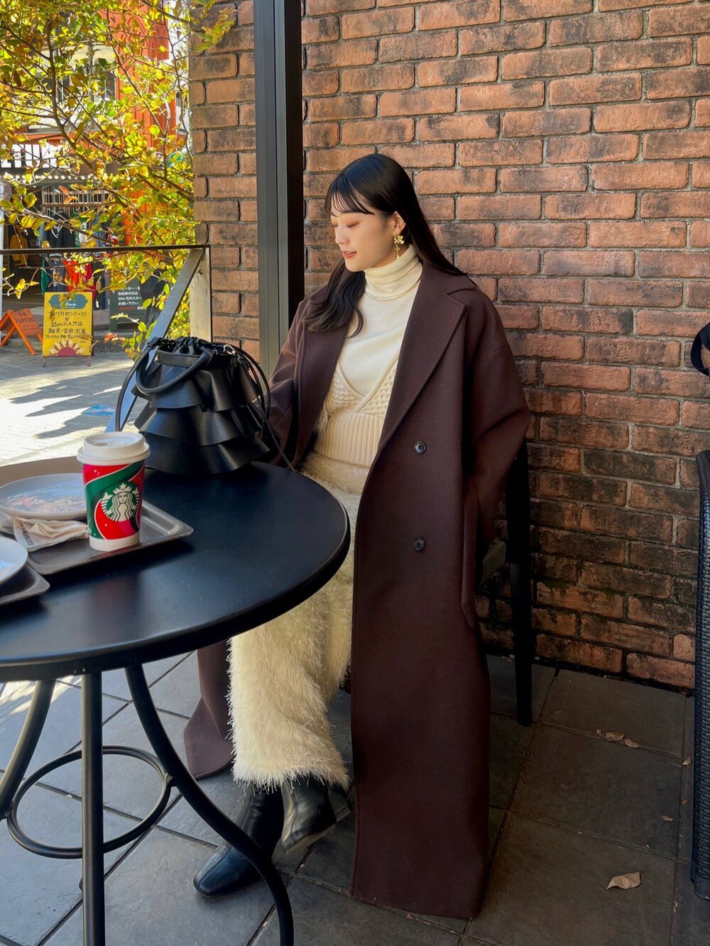 tomoka｜LOWRYS FARMのチェスターコートを使ったコーディネート - WEAR