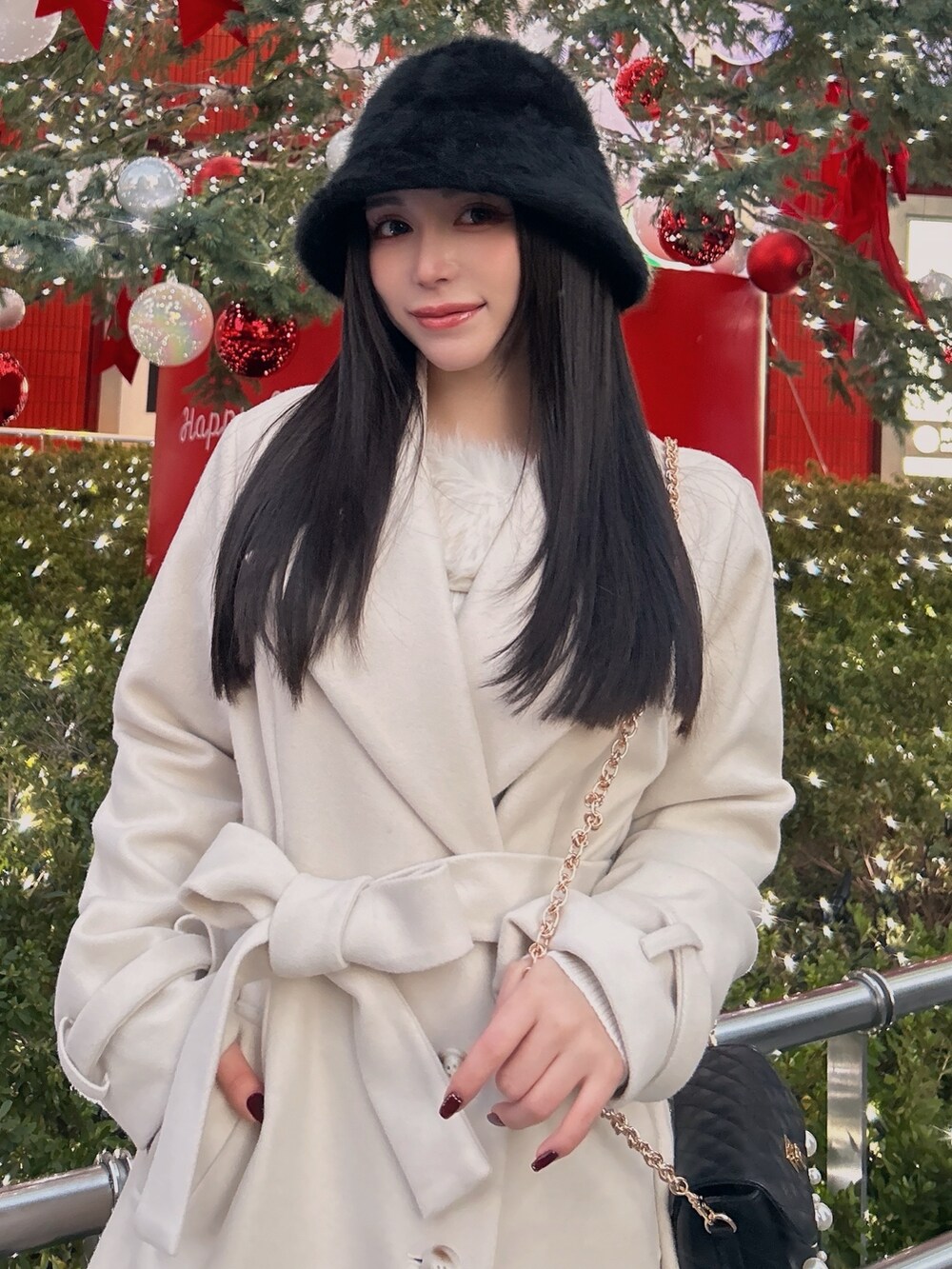 その他の福袋/福箱、ブラック系のハットを着用したレディースの秋コーディネートの2枚目の写真