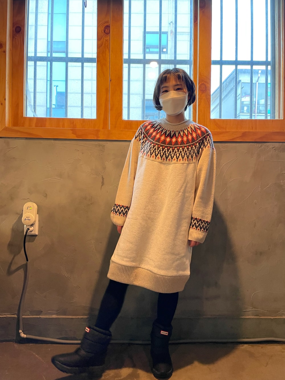 「カジュアル、シンプルコーデ、低身長コーデ、私の推しブランド、HUNTER、韓国、冬コーデ」｜「THE NORTH FACEのTHE NORTH FACE / OUTLIGHT PLUS BOUN JKT 1 SP A（ダウンジャケット/コート、ブラック系）」を使った、chonpi14さん（レディース・152cm）の冬コーディネートの2枚目の写真