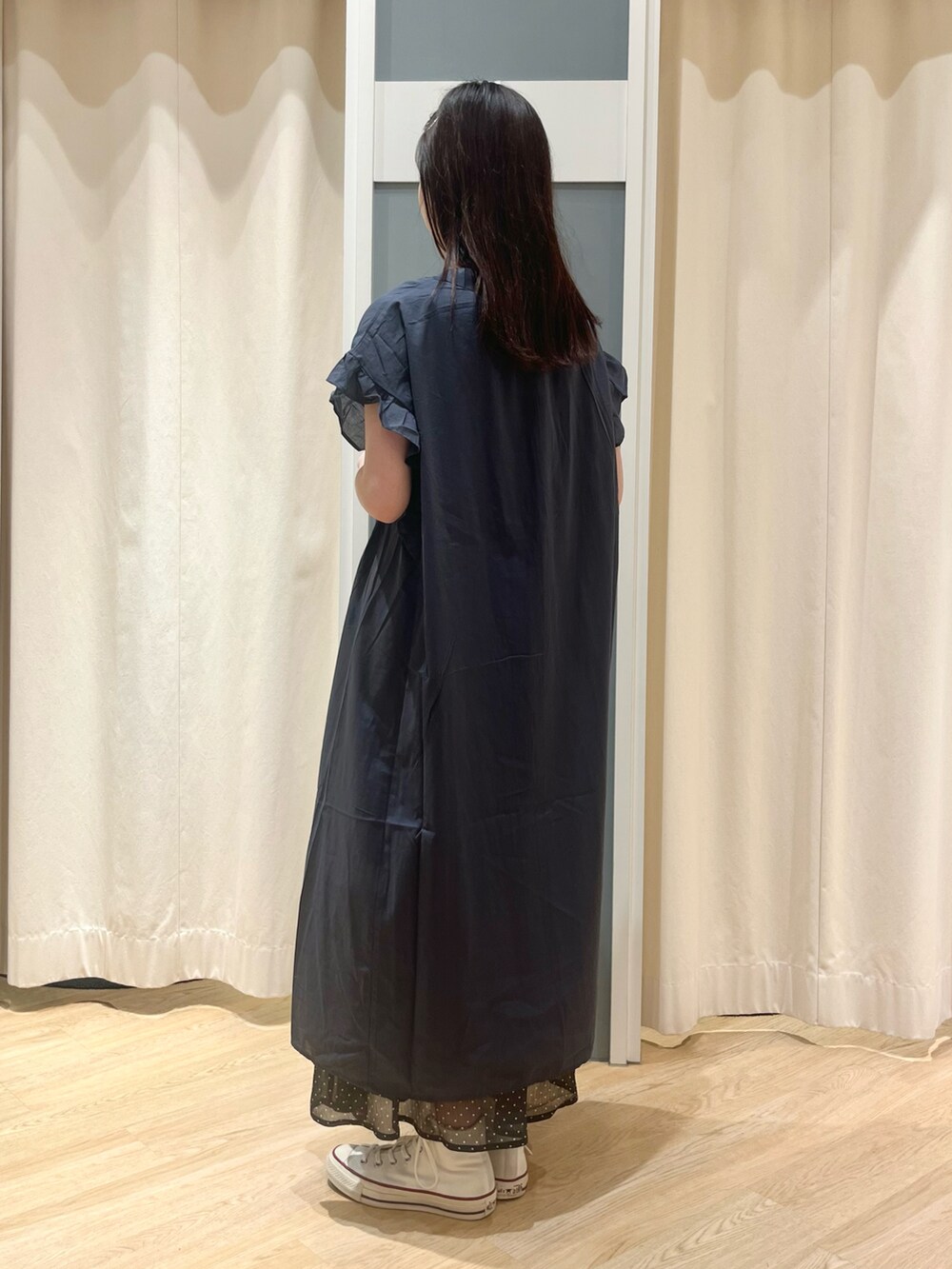 「お出かけコーデ、オトナカジュアル、楽ちんコーデ、休日スタイル、Samansa Mos2 blue」｜「Samansa Mos2 blueのリブタンク（Tシャツ/カットソー、ブラウン系）」を使った、さとうさん（レディース・159cm）の夏コーディネートの2枚目の写真