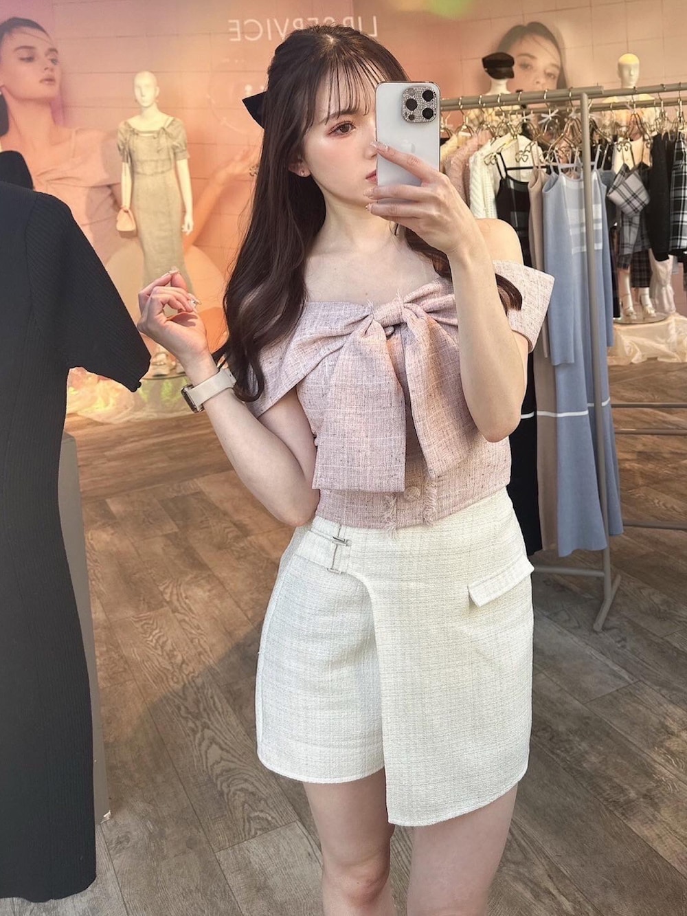 大谷映美里着用 LIP SERVICE ツイードリボンオフショルトップス lip service ツイードリボンオフショルトップス（大谷映美里着用
